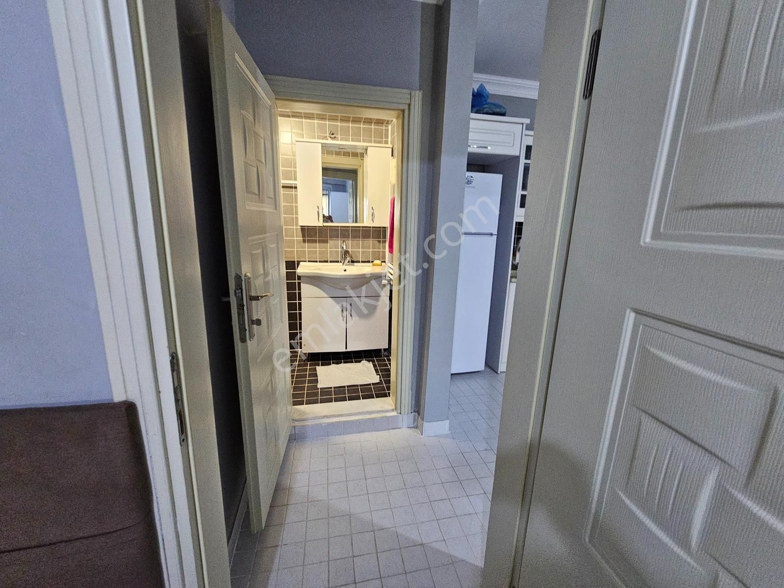 Deniz'den Merkezi Konumda , Kombi Petekli, Beyaz Eşyalı Daire - Görsel 11