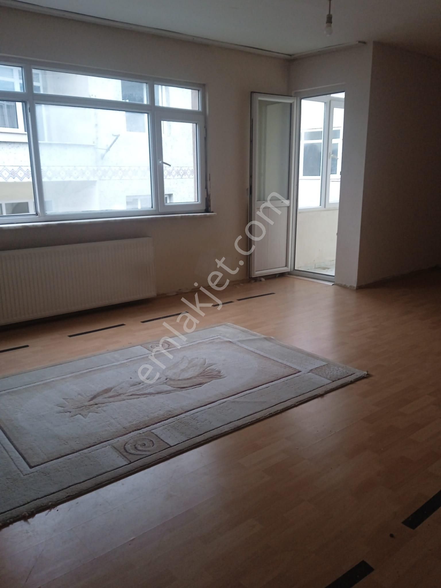 Bahcelievler Hürriyet Mh 3+1 4 Kat Kiralık Daire