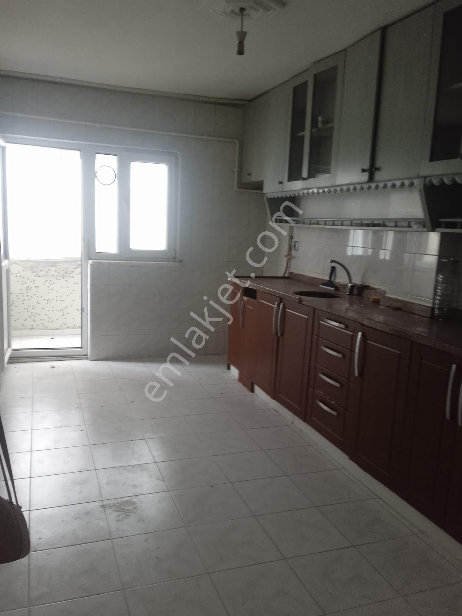 Bahcelievler Hürriyet Mh 3+1 4 Kat Kiralık Daire - Görsel 10