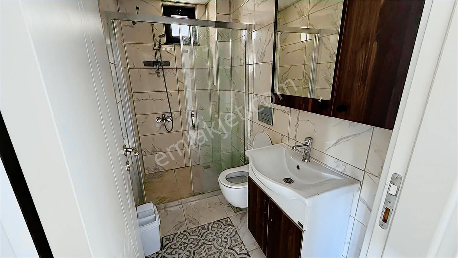 Güzelobada 3+1 Bahçeli Ters Dubleks Kiralık Daıre - Görsel 7