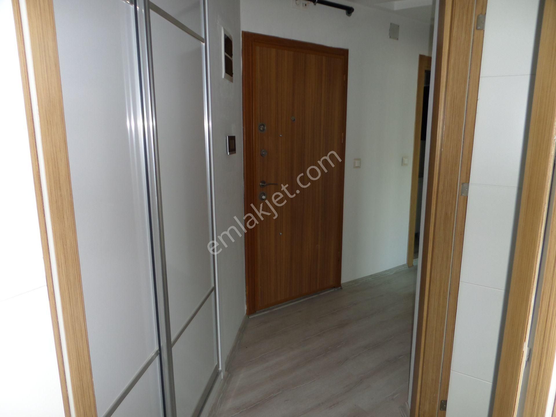 100.yılda,kriminal Civ.2+1,açık Mut.doğalgazlı Satılık Daire - Görsel 18