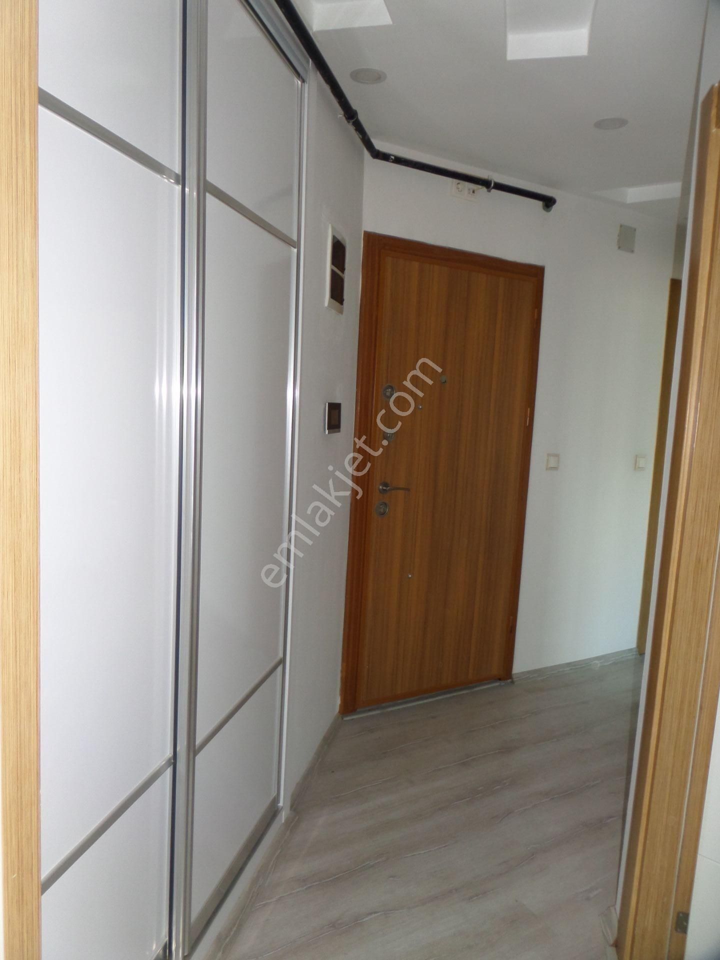 100.yılda,kriminal Civ.2+1,açık Mut.doğalgazlı Satılık Daire - Görsel 19