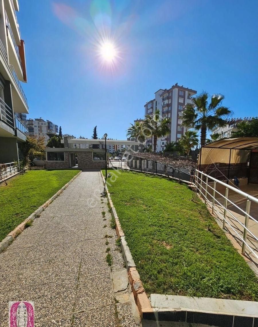 A K Mutludan Molla Yusufta Doğalgaz Kombili Site İçi 2+1 Daire - Görsel 22