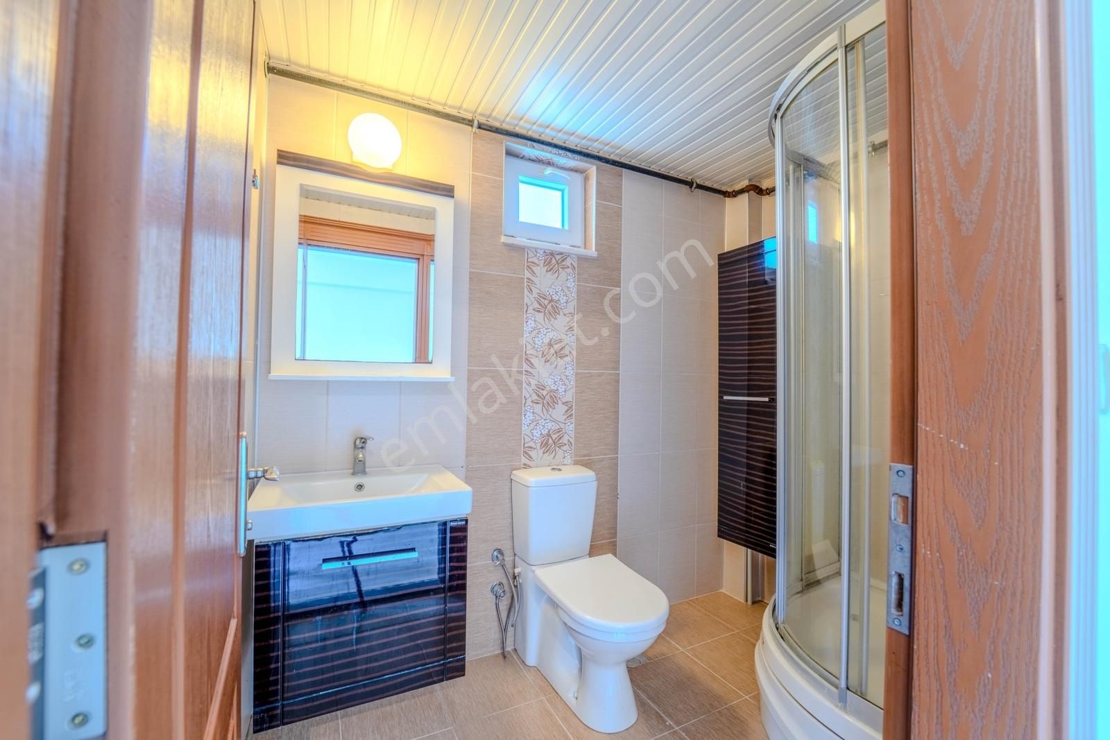 Uncalı'da Site İçerisinde Geniş 3+1 Kiralık Daire - Görsel 14