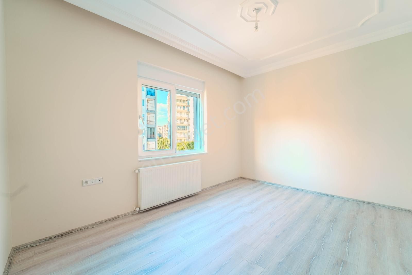 Uncalı'da Site İçerisinde Geniş 3+1 Kiralık Daire - Görsel 3