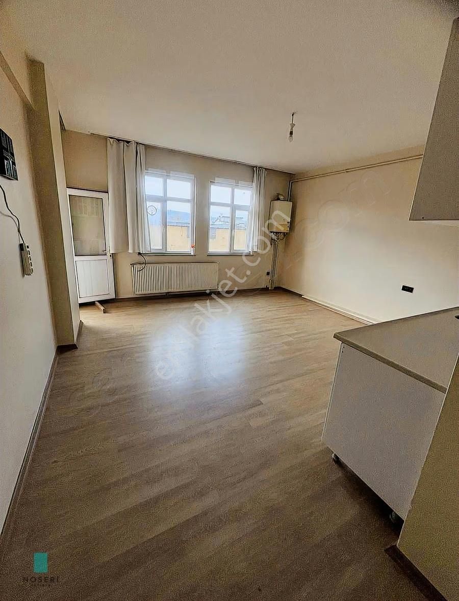 Kiralık Geniş 2+1 Daire - Görsel 3