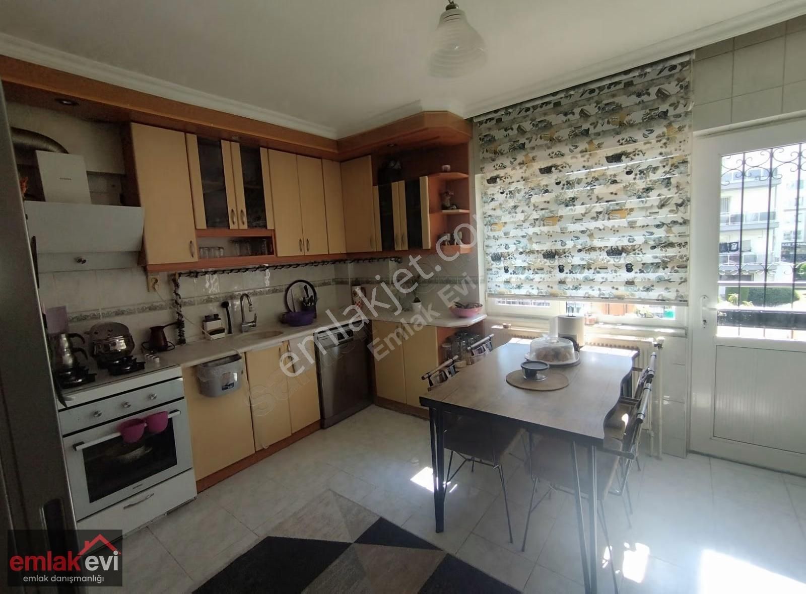 Emlak Evi'nden Girnede Site İçersinde Satılık Daire - Görsel 4