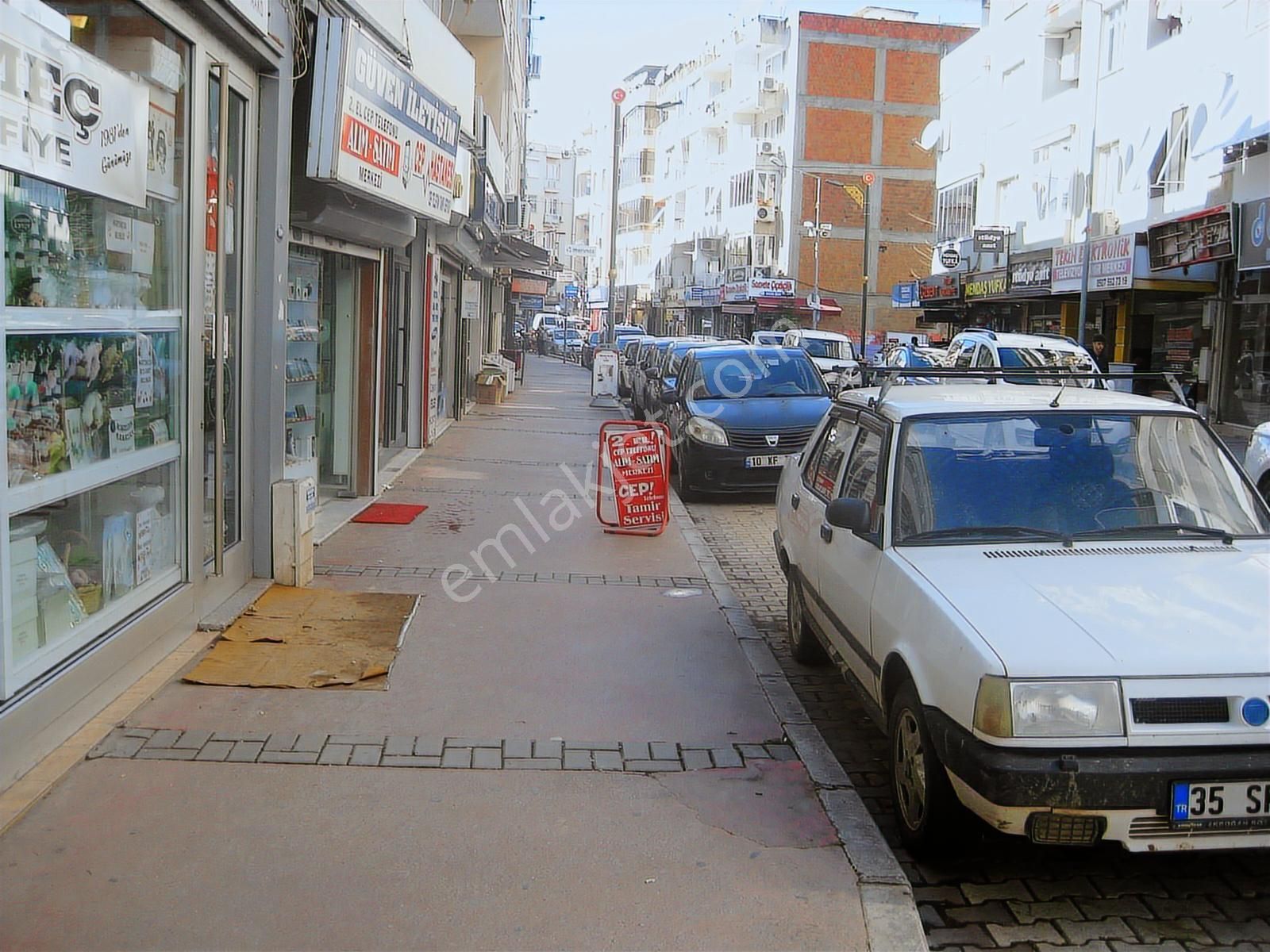 Menemen Çarşıda Cadde Üzerinde Kiralık 85 M2 Dükkan - Görsel 4