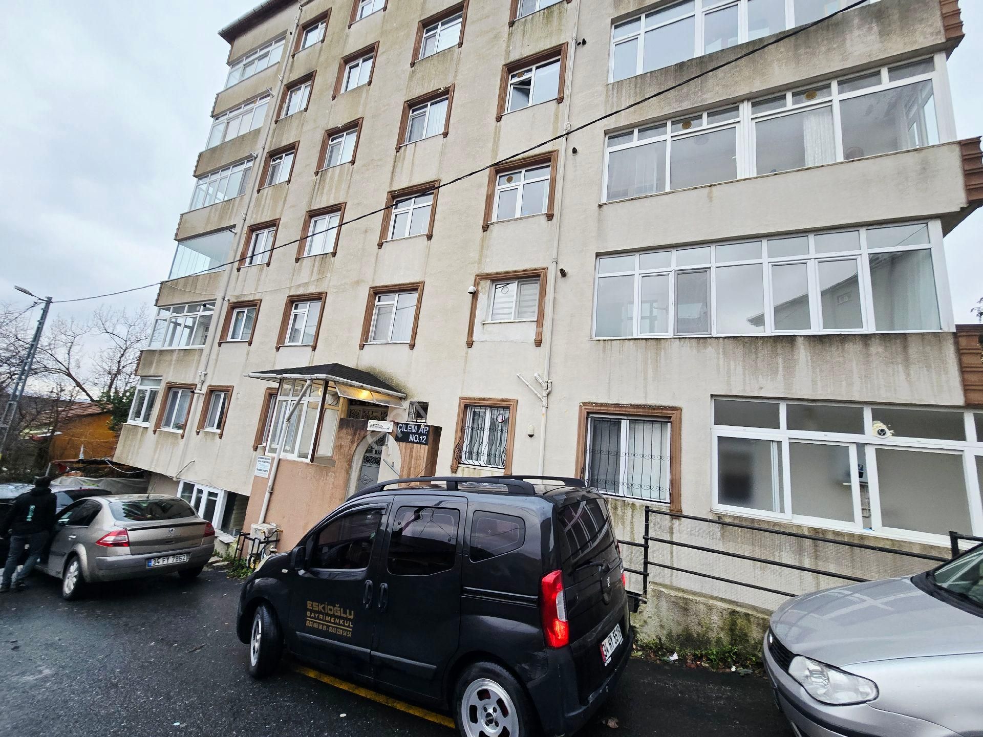 Network Zenbahçeköy'de Doğa Manzaralı 2+1 Daire