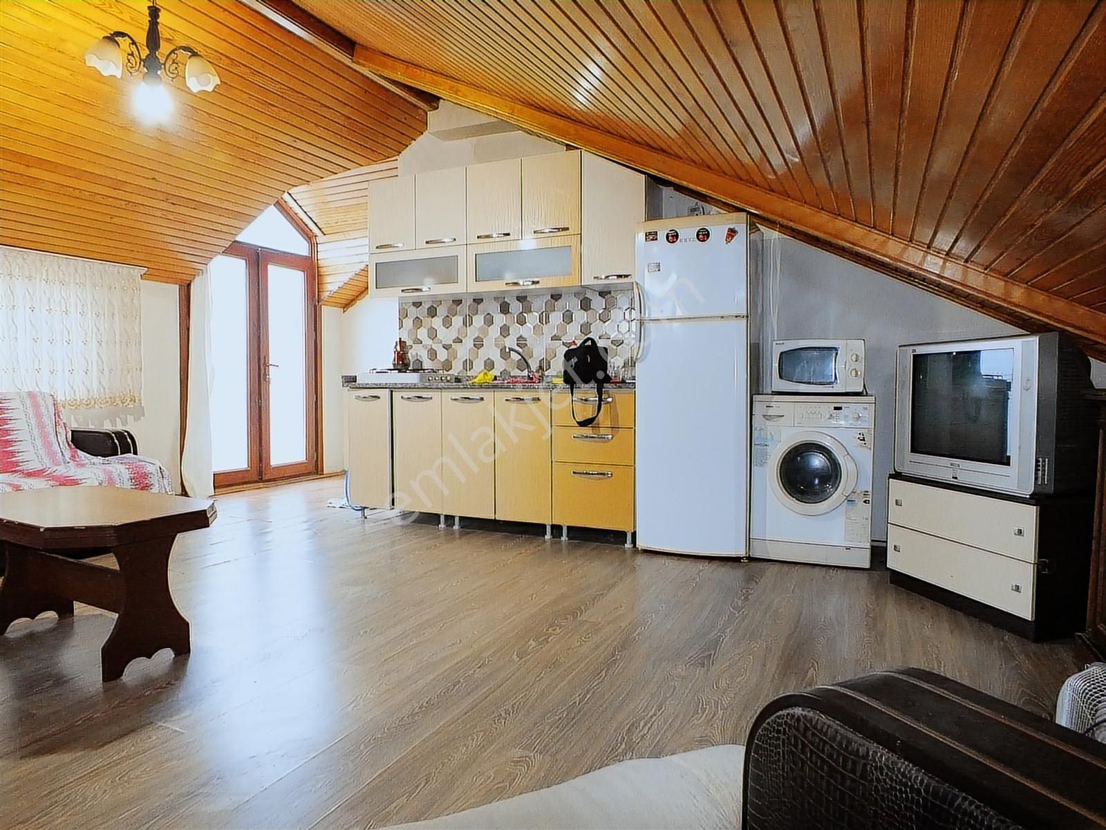 Velibaba Mah. 1+1 Kiralık 120m2 Eşyalı Teras Asansör Deniz Manza - Görsel 17