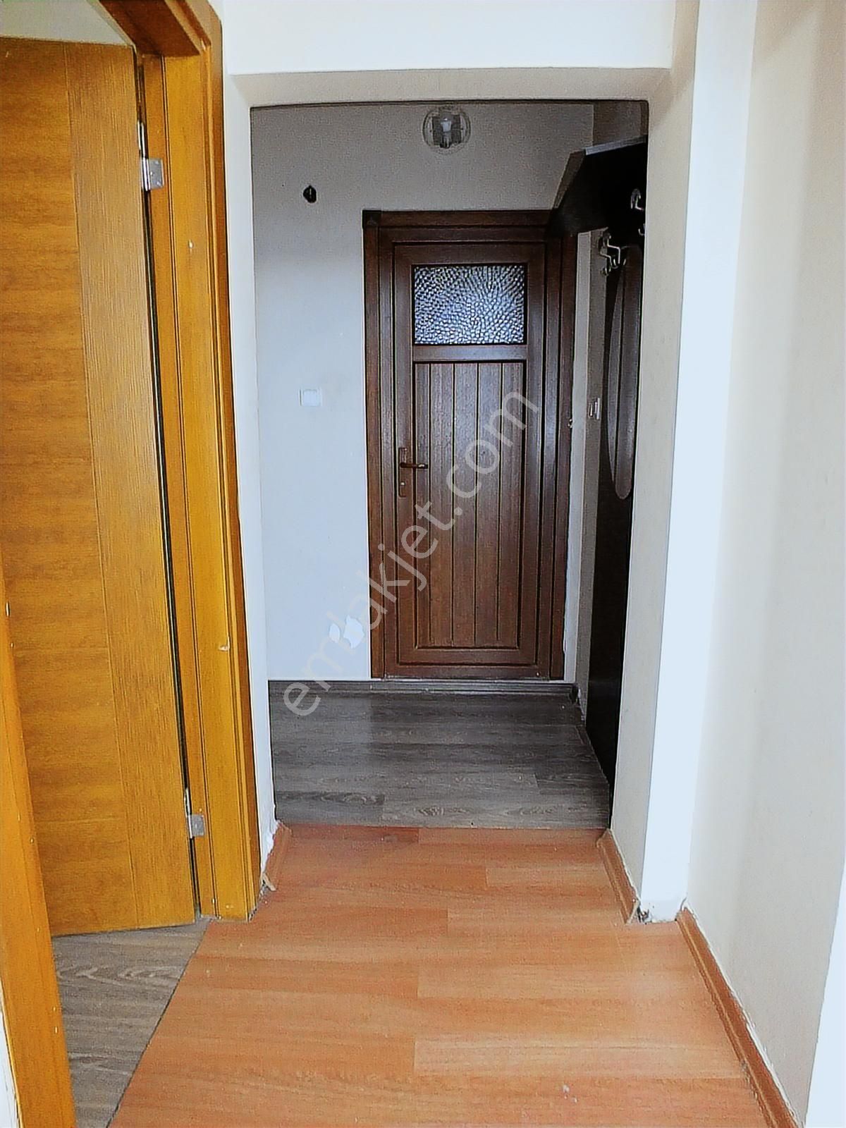 Velibaba Mah. 1+1 Kiralık 120m2 Eşyalı Teras Asansör Deniz Manza - Görsel 4