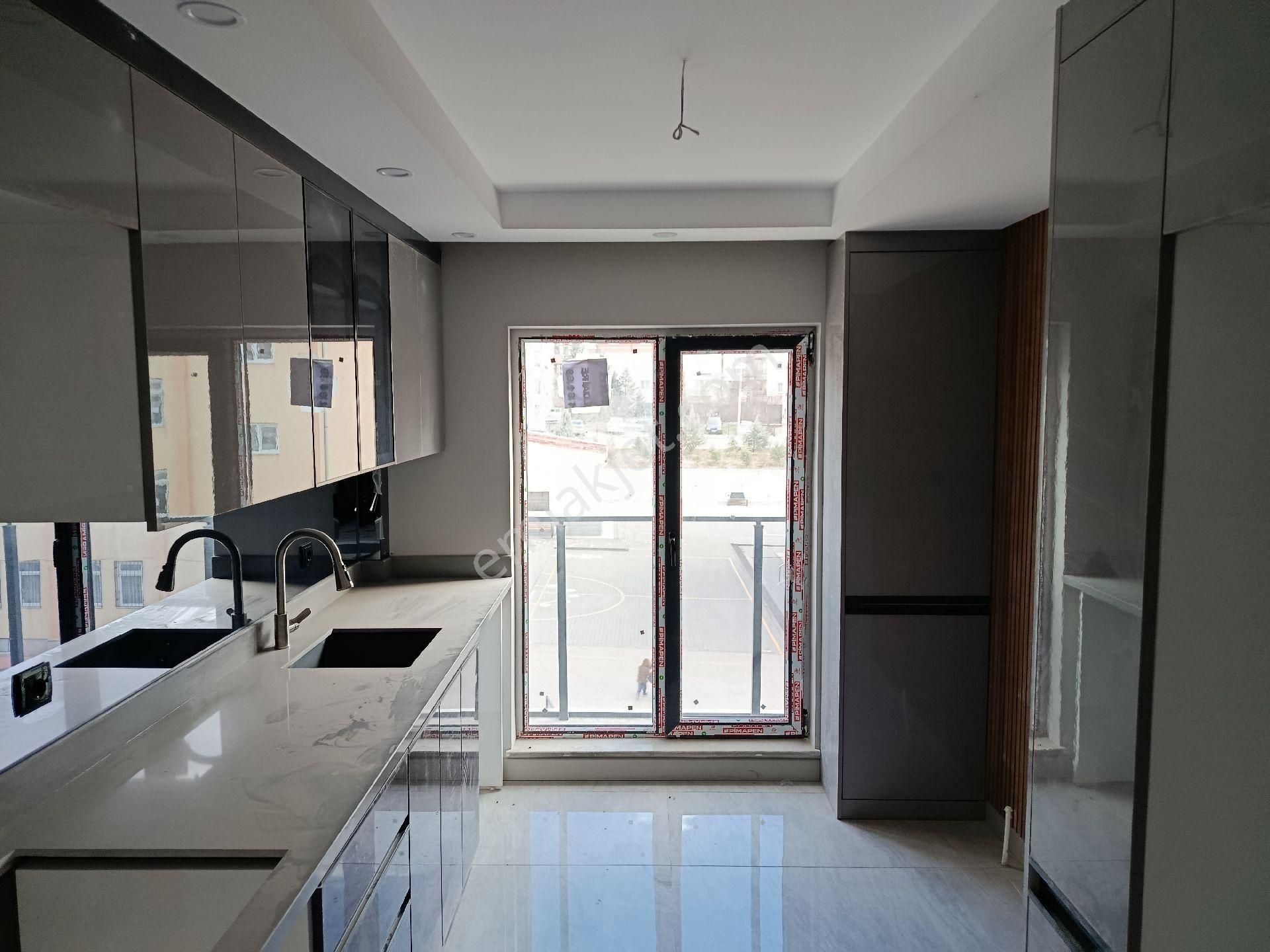 Süvari Mahallesi 2. Kat Asansörlü, 3+1 Ebeveyn Banyolu, Site Dairemiz. - Görsel 22