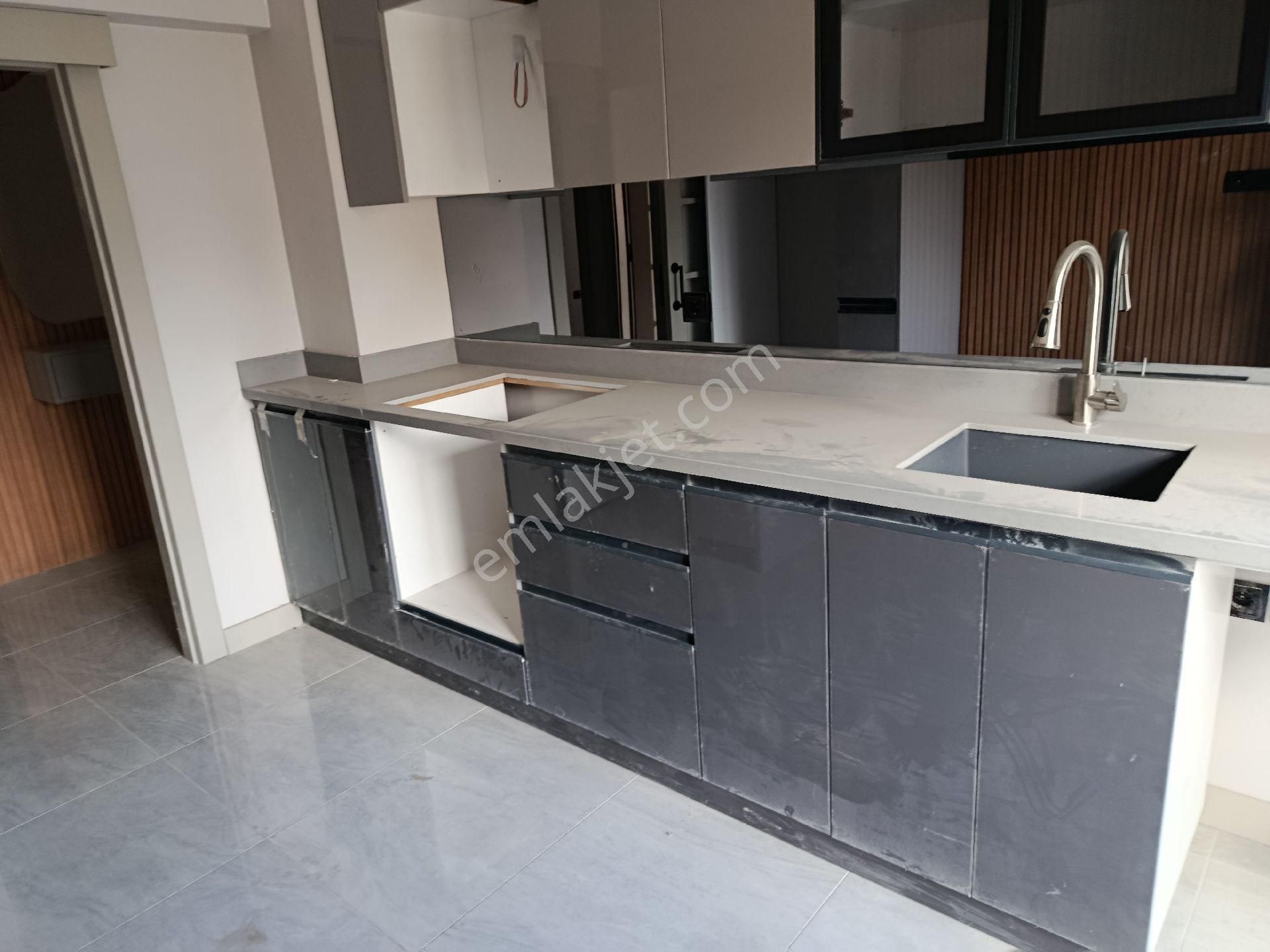 Süvari Mahallesi 2. Kat Asansörlü, 3+1 Ebeveyn Banyolu, Site Dairemiz. - Görsel 16