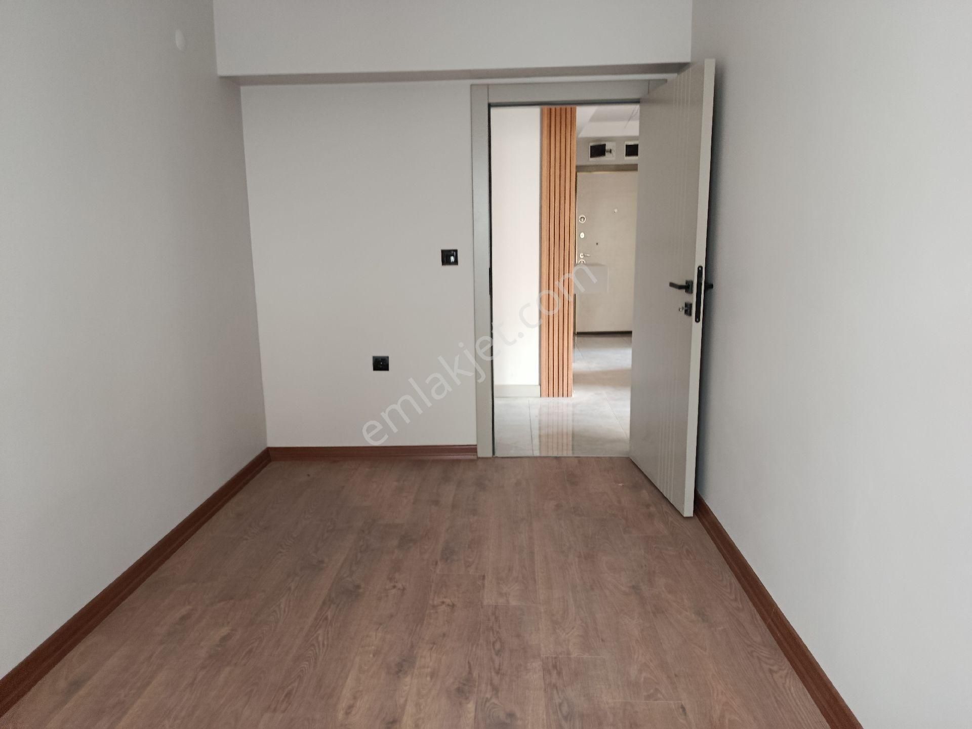 Süvari Mahallesi 2. Kat Asansörlü, 3+1 Ebeveyn Banyolu, Site Dairemiz. - Görsel 24