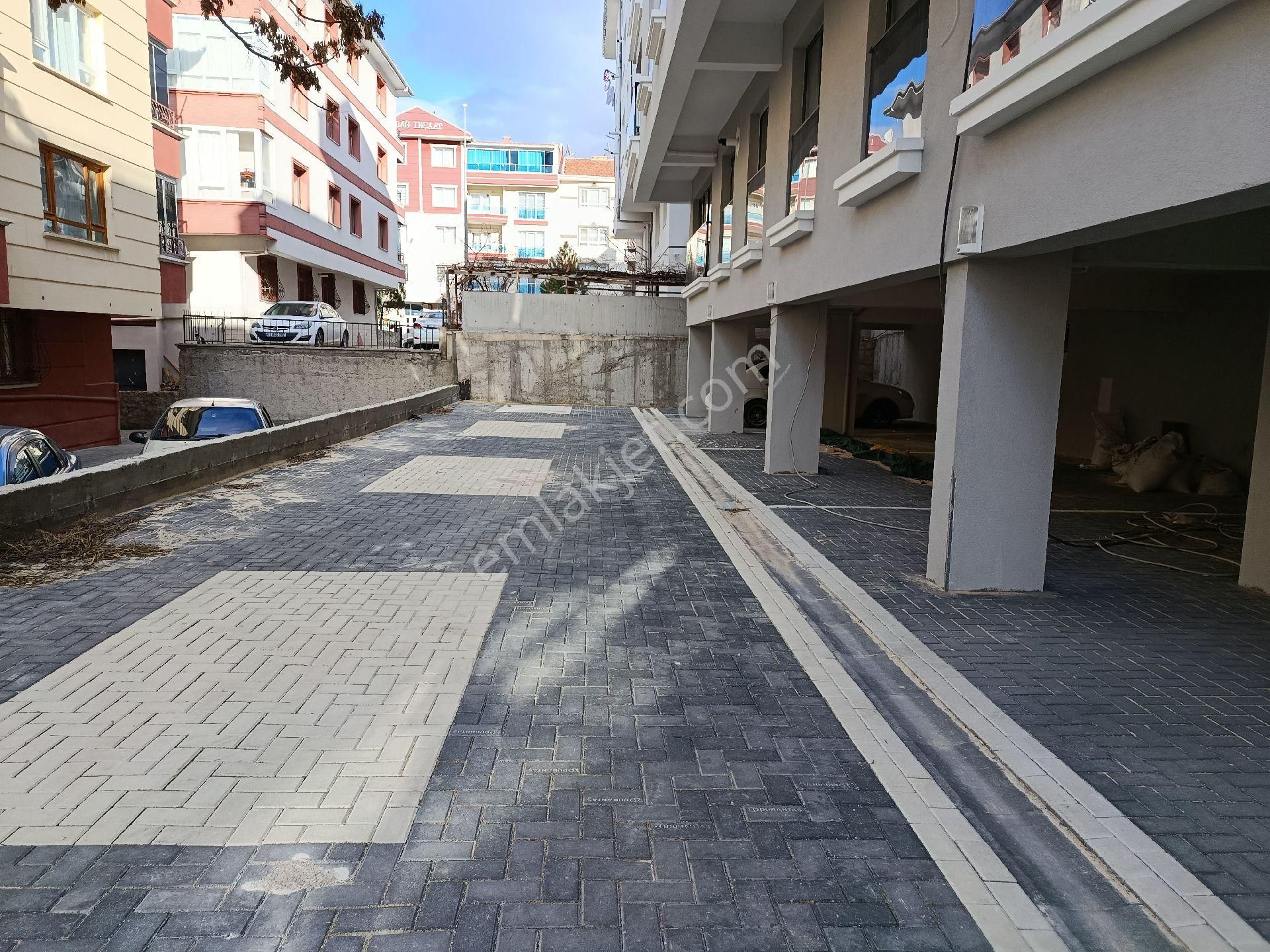 Süvari Mahallesi 2. Kat Asansörlü, 3+1 Ebeveyn Banyolu, Site Dairemiz. - Görsel 34