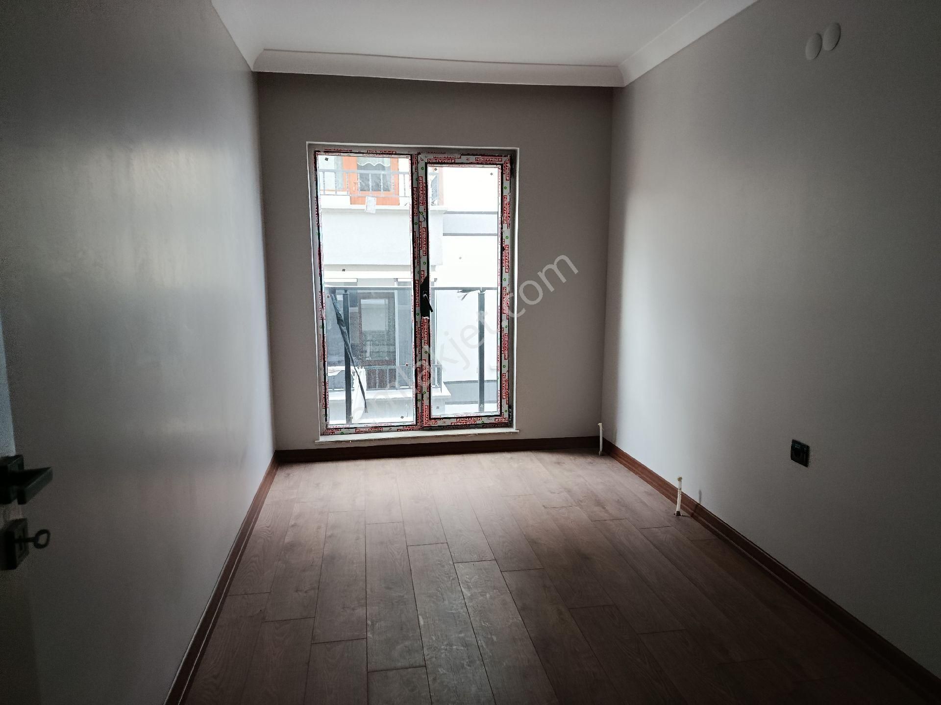 Süvari Mahallesi 2. Kat Asansörlü, 3+1 Ebeveyn Banyolu, Site Dairemiz. - Görsel 14