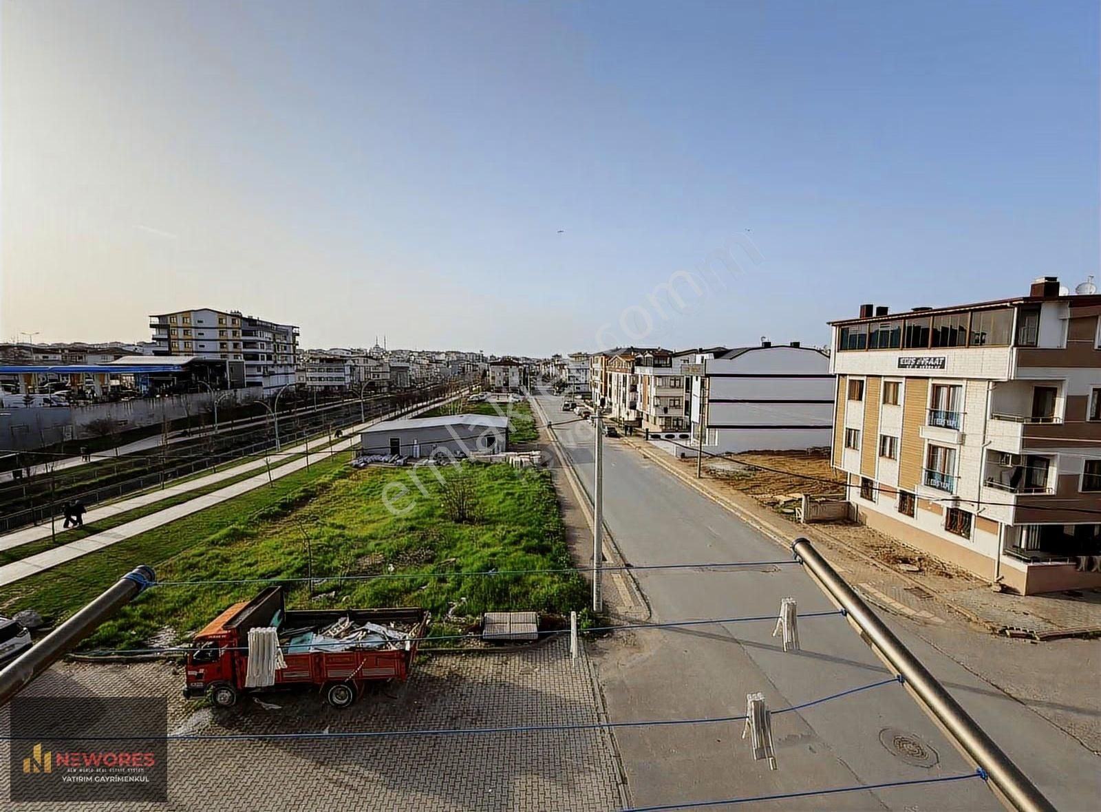 Darıcasırasöğütler Caddeüstü Otopark Asansörlü Satılık 2+1 Daire - Görsel 3