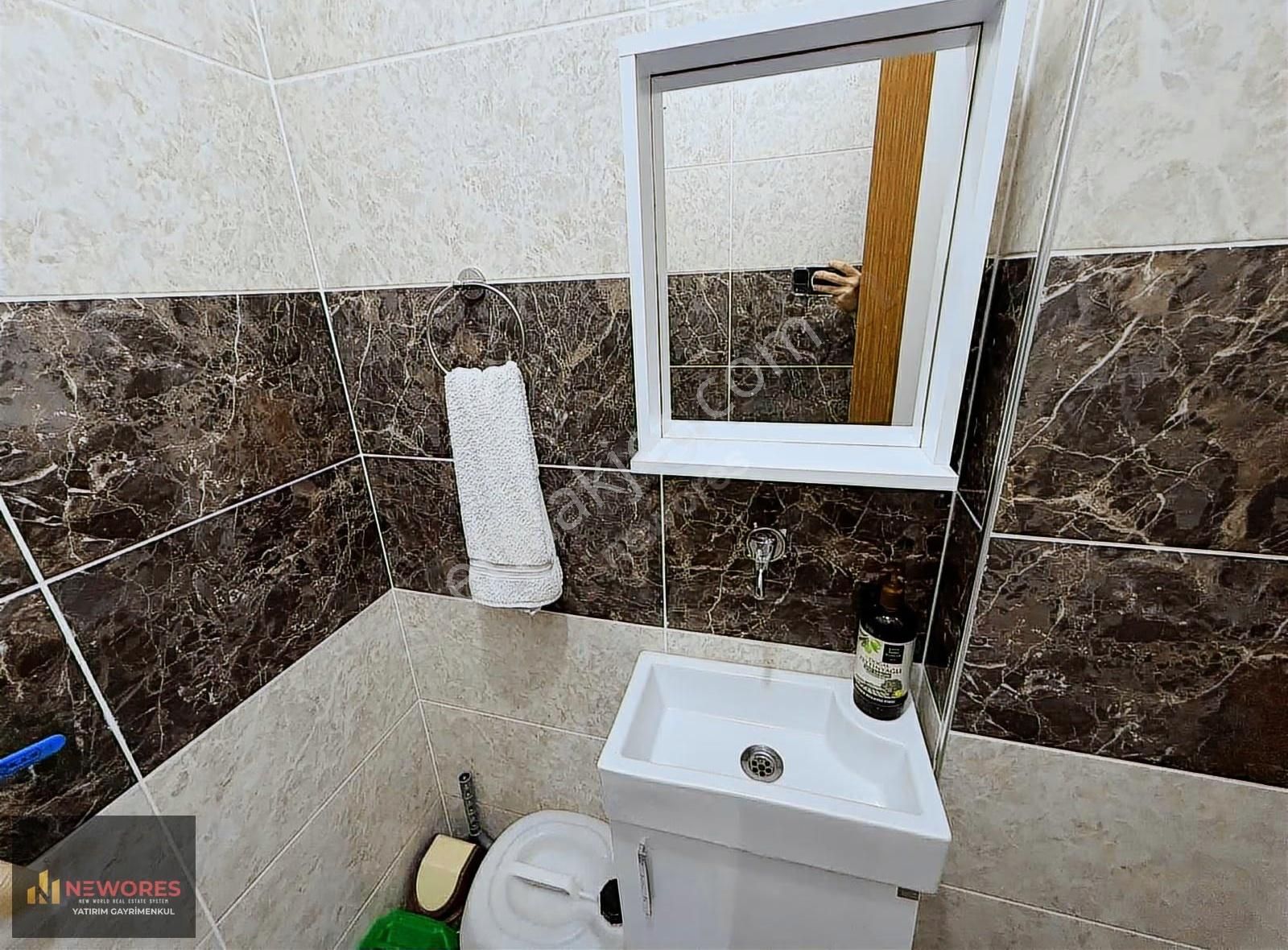 Darıcasırasöğütler Caddeüstü Otopark Asansörlü Satılık 2+1 Daire