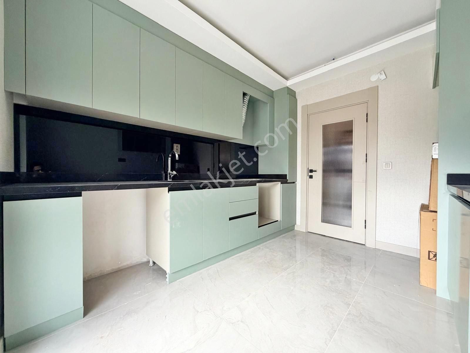 Menderesde Çarşı İçerisinde Anahtar Teslim Ultra Lüx Daire !!! - Görsel 6