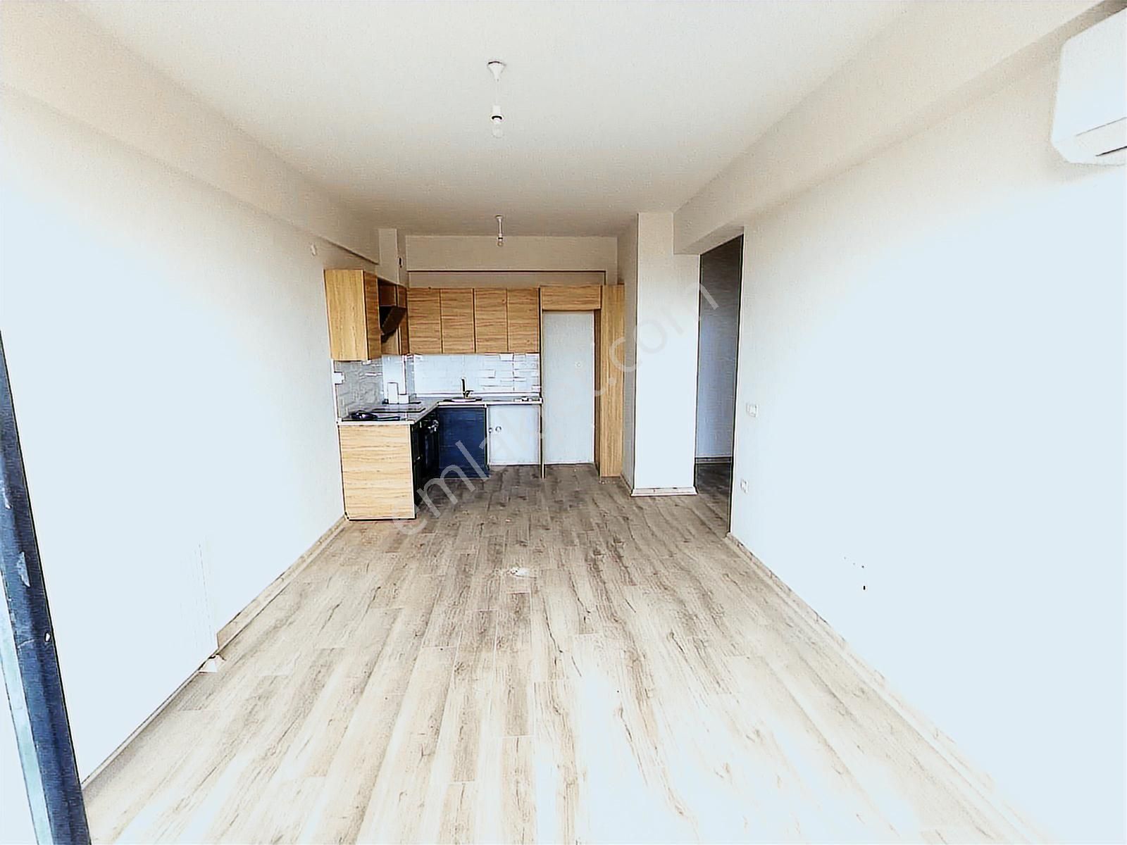 Çorluemlak Konutlar Bölgesi 1+1 55m² Havuz Cepheli Kiralık Daire - Görsel 19
