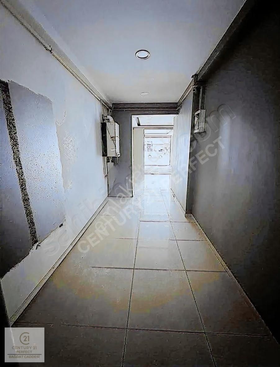 Minibüs Caddesi Üzerinde Ön Kullanımlı Dükkan - Görsel 13