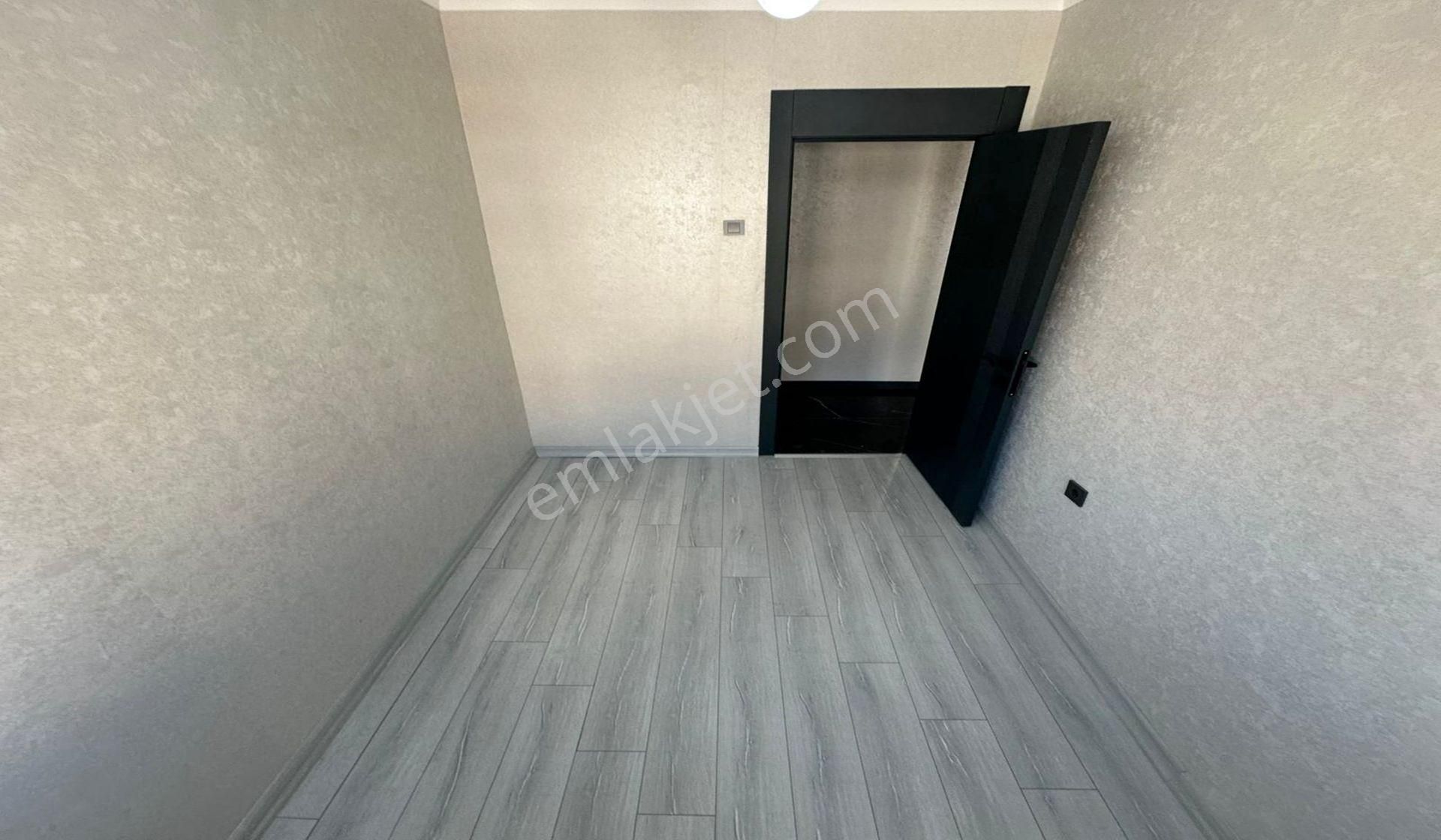 Bademlikde Site Konseptinde 3+1 Lüx Yapılı Kaçırmayın - Görsel 20