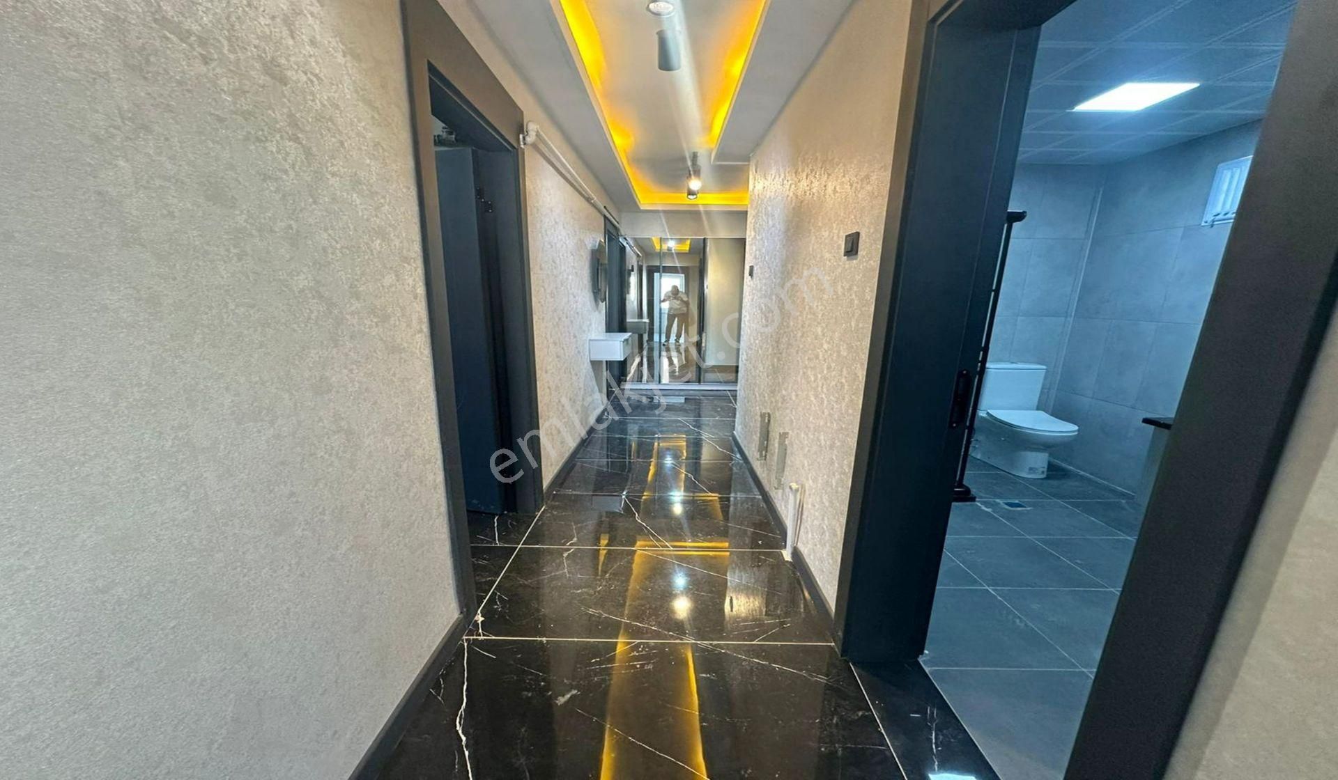 Bademlikde Site Konseptinde 3+1 Lüx Yapılı Kaçırmayın - Görsel 30