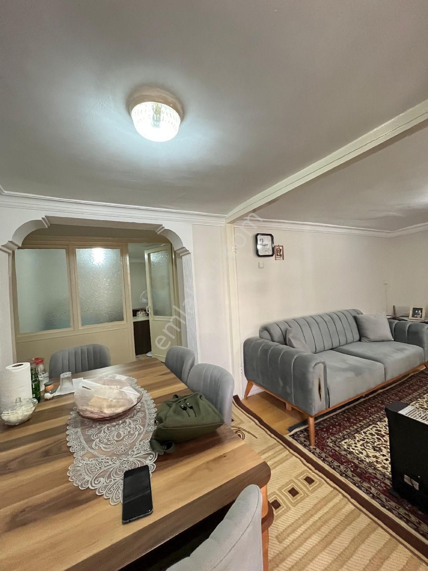 İzmir Karabağlar Yeşilyurt Kazım Karabekir Mah.de Satılık - Görsel 2