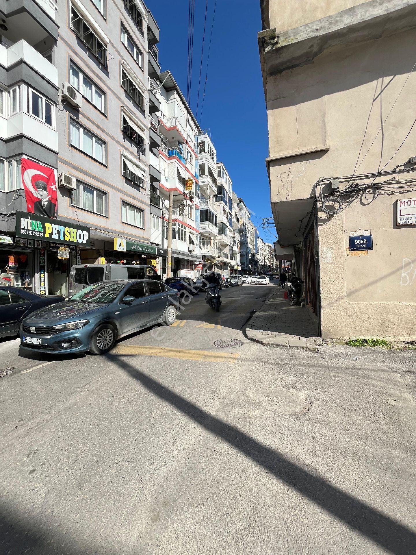 İzmir Karabağlar Yeşilyurt Kazım Karabekir Mah.de Satılık - Görsel 27