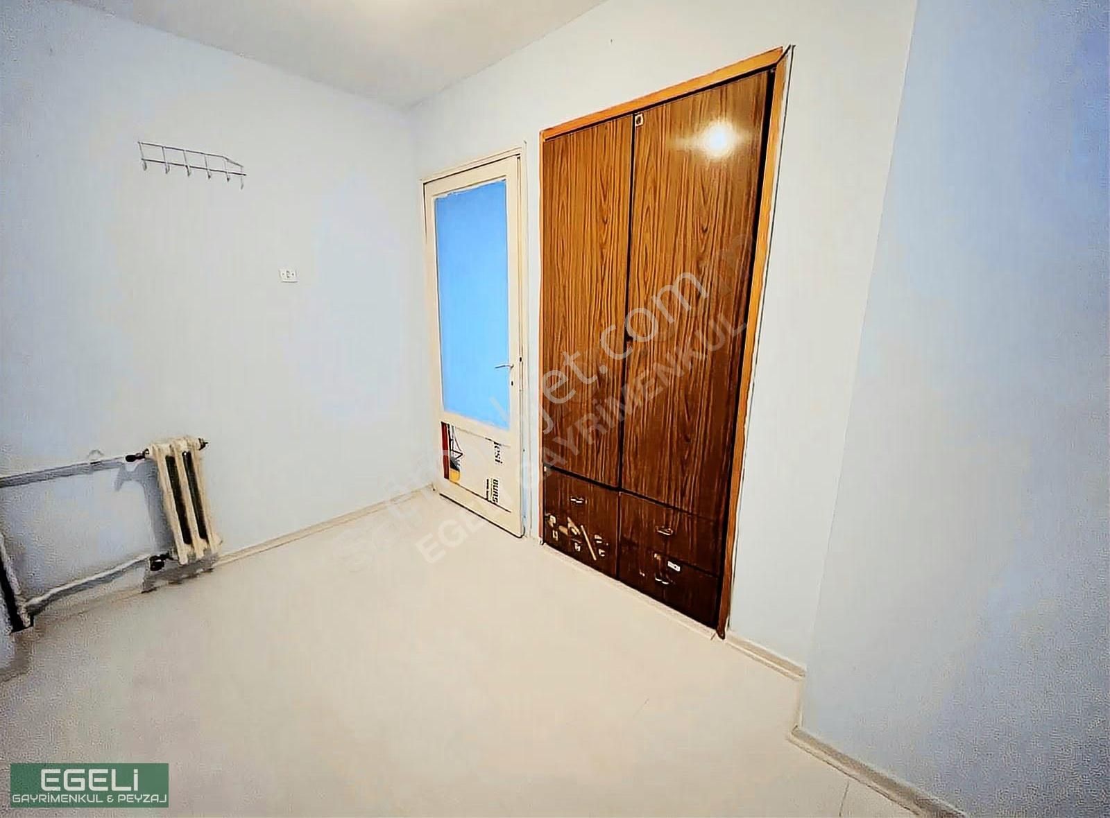 Egeli'den Metal İş Sitesin'de 3+1 Ara Kat Kiralık Daire - Görsel 2