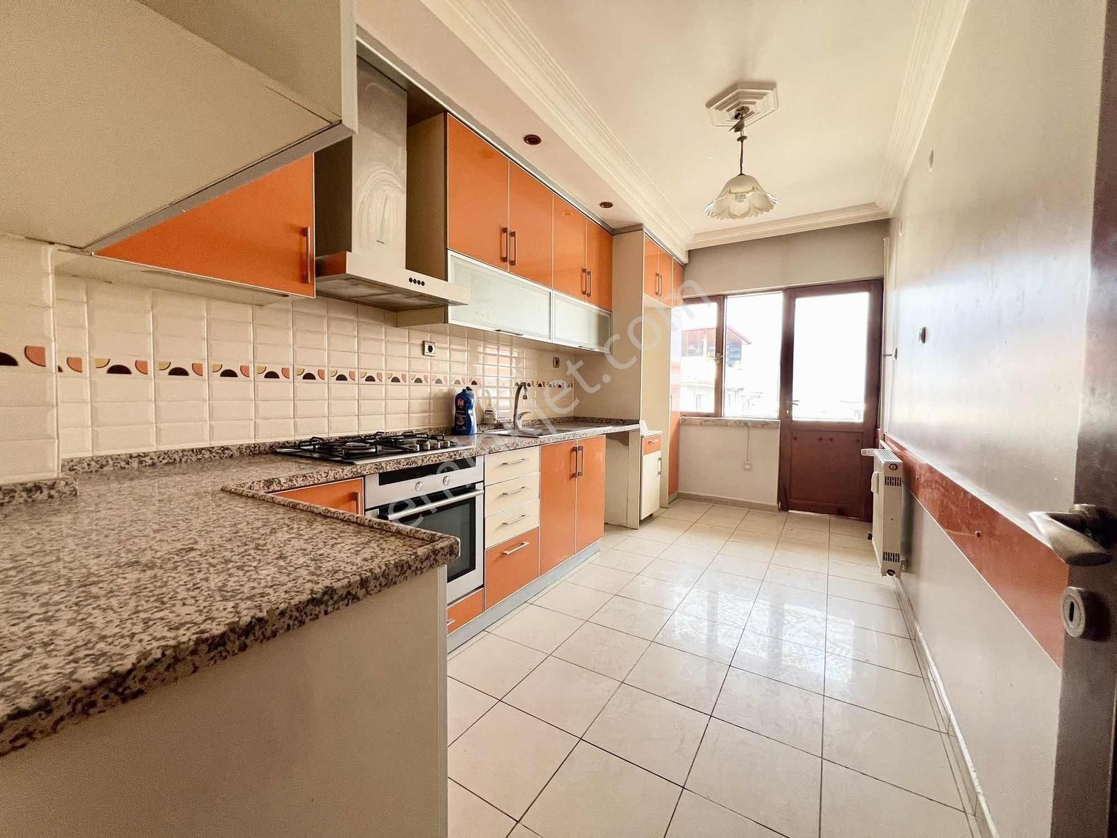 Atalar'da Kiralık 3+1 160m2 Çift Balkonlu Kullanışlı Geniş Daire - Görsel 28