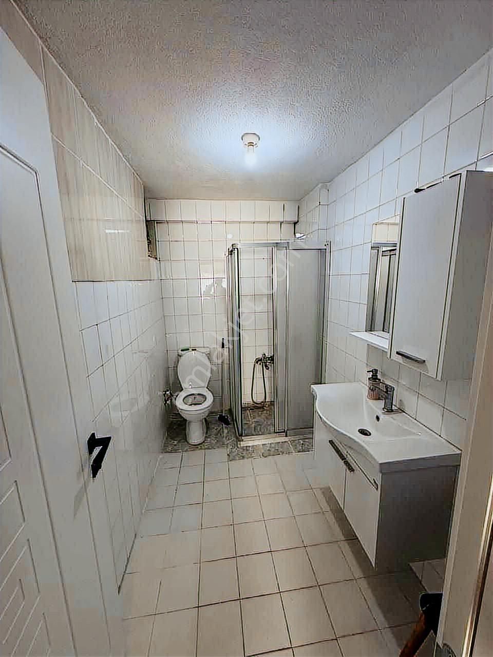 Muhittin Mahallesin De Satılık 3+1 Geniş Arakat Daire - Görsel 14