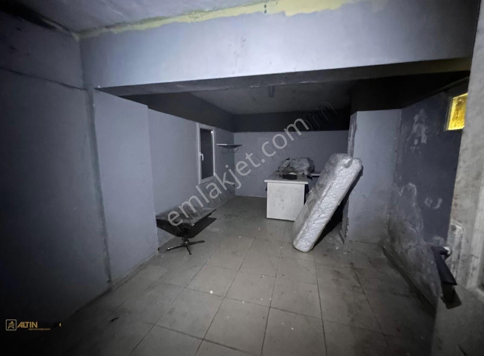 Ön Alanlı Düz Giriş 2 Katlı Cadde Üzeri Kiralık Mağaza - Görsel 7