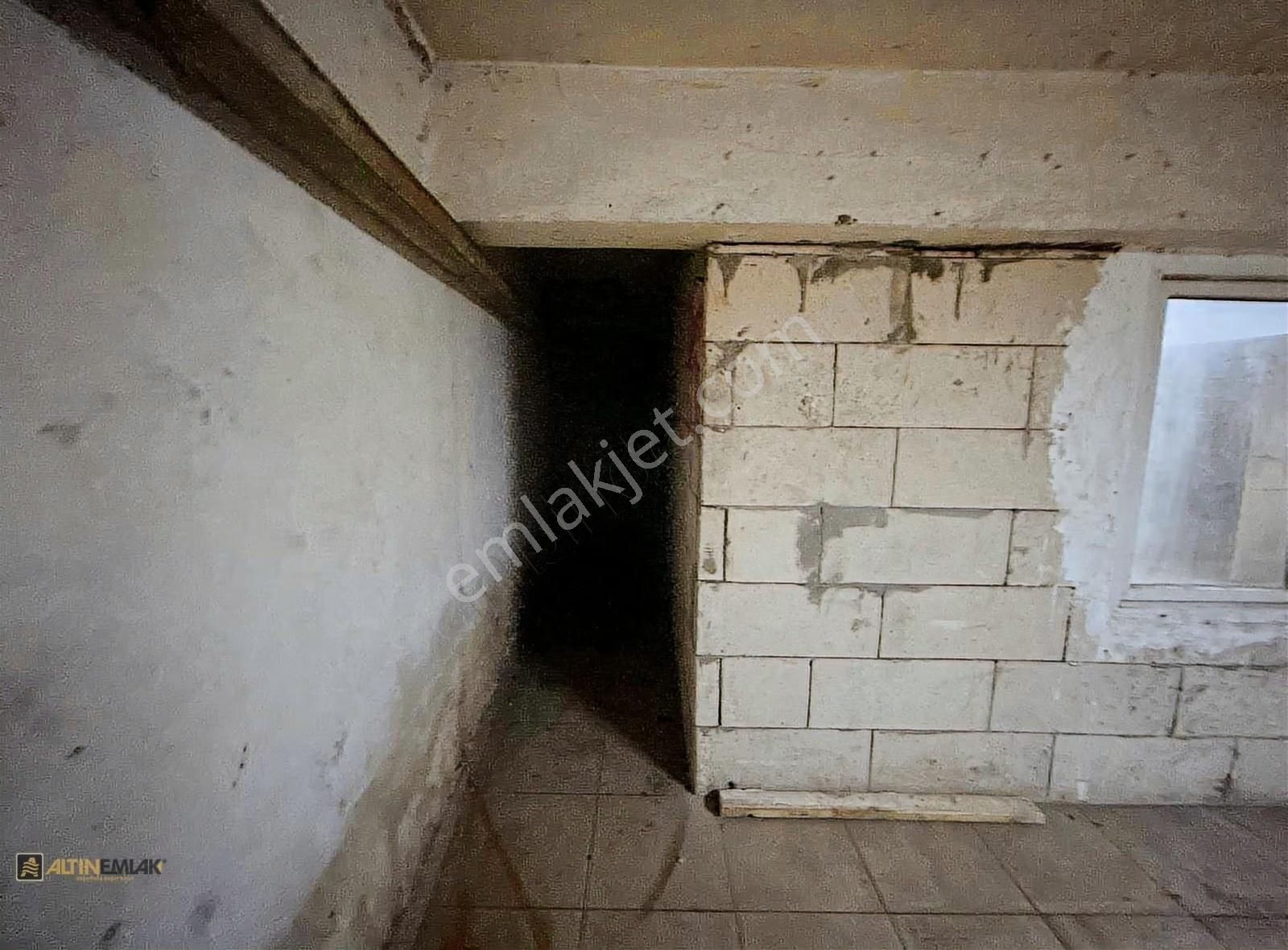 Ön Alanlı Düz Giriş 2 Katlı Cadde Üzeri Kiralık Mağaza - Görsel 18