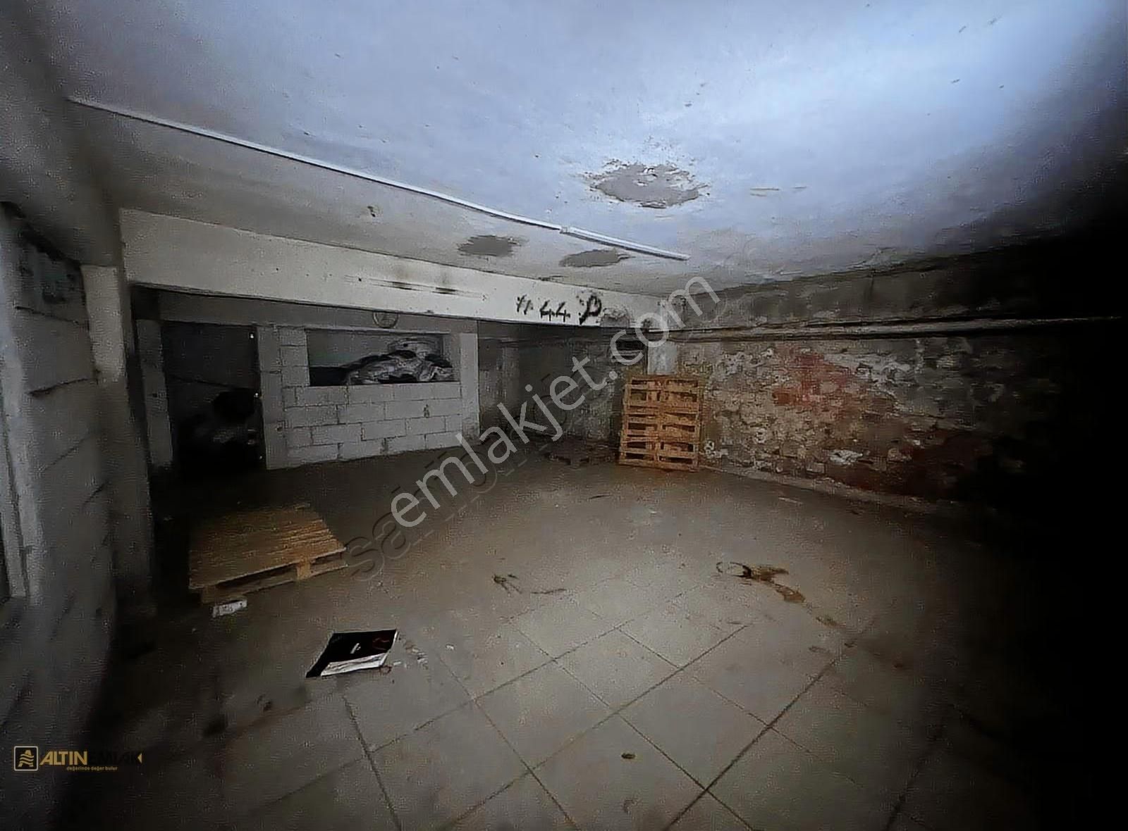 Ön Alanlı Düz Giriş 2 Katlı Cadde Üzeri Kiralık Mağaza - Görsel 22