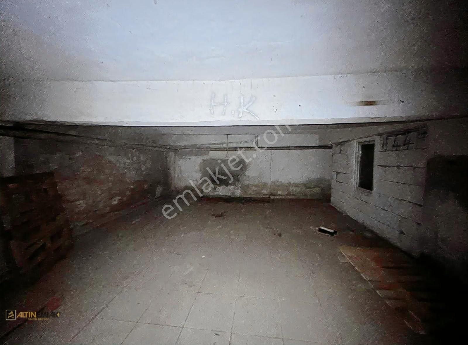 Ön Alanlı Düz Giriş 2 Katlı Cadde Üzeri Kiralık Mağaza - Görsel 25