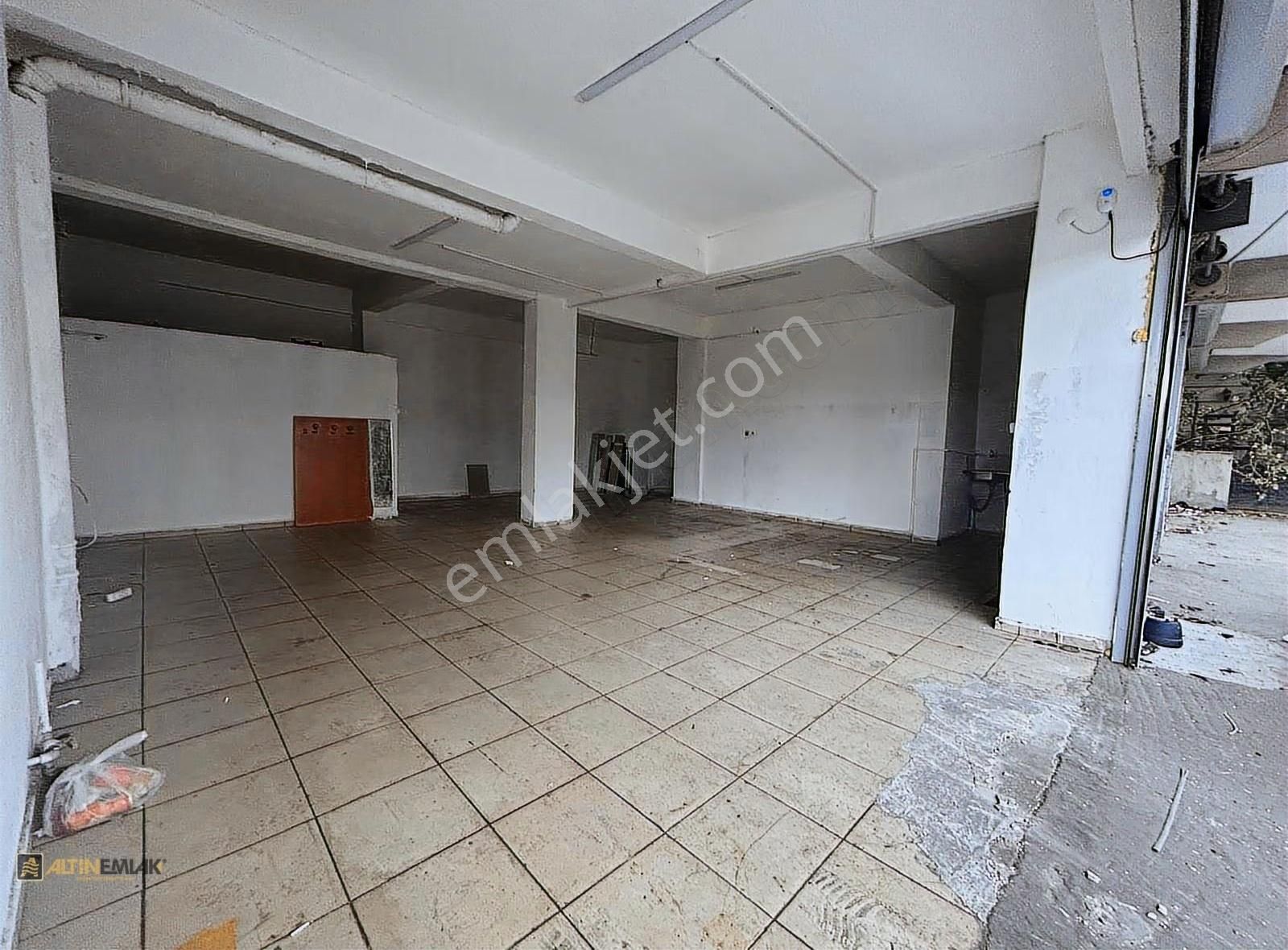 Ön Alanlı Düz Giriş 2 Katlı Cadde Üzeri Kiralık Mağaza