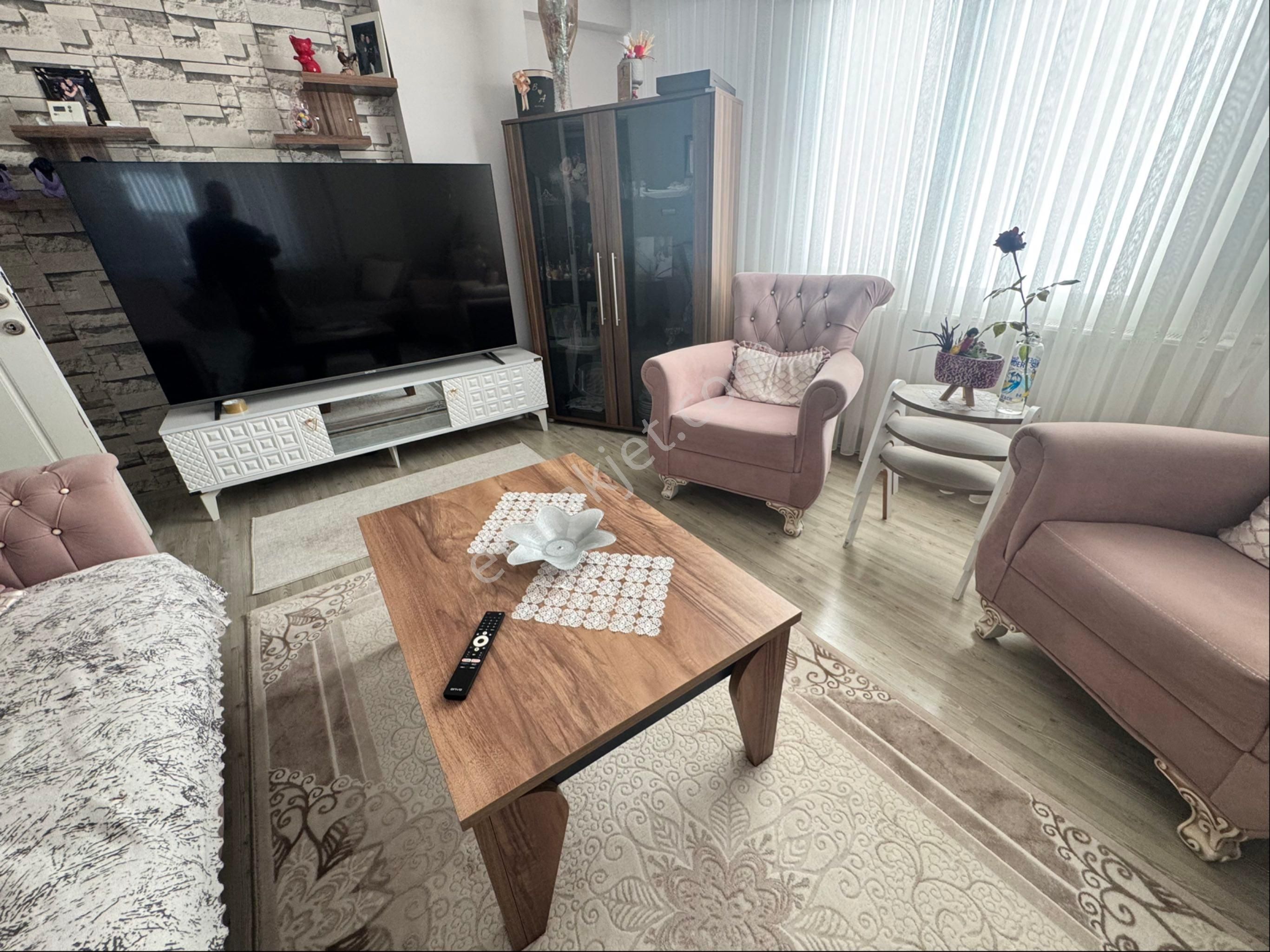 Yeşil Mahallede Satılık Doğalgazlı Daire - Görsel 24
