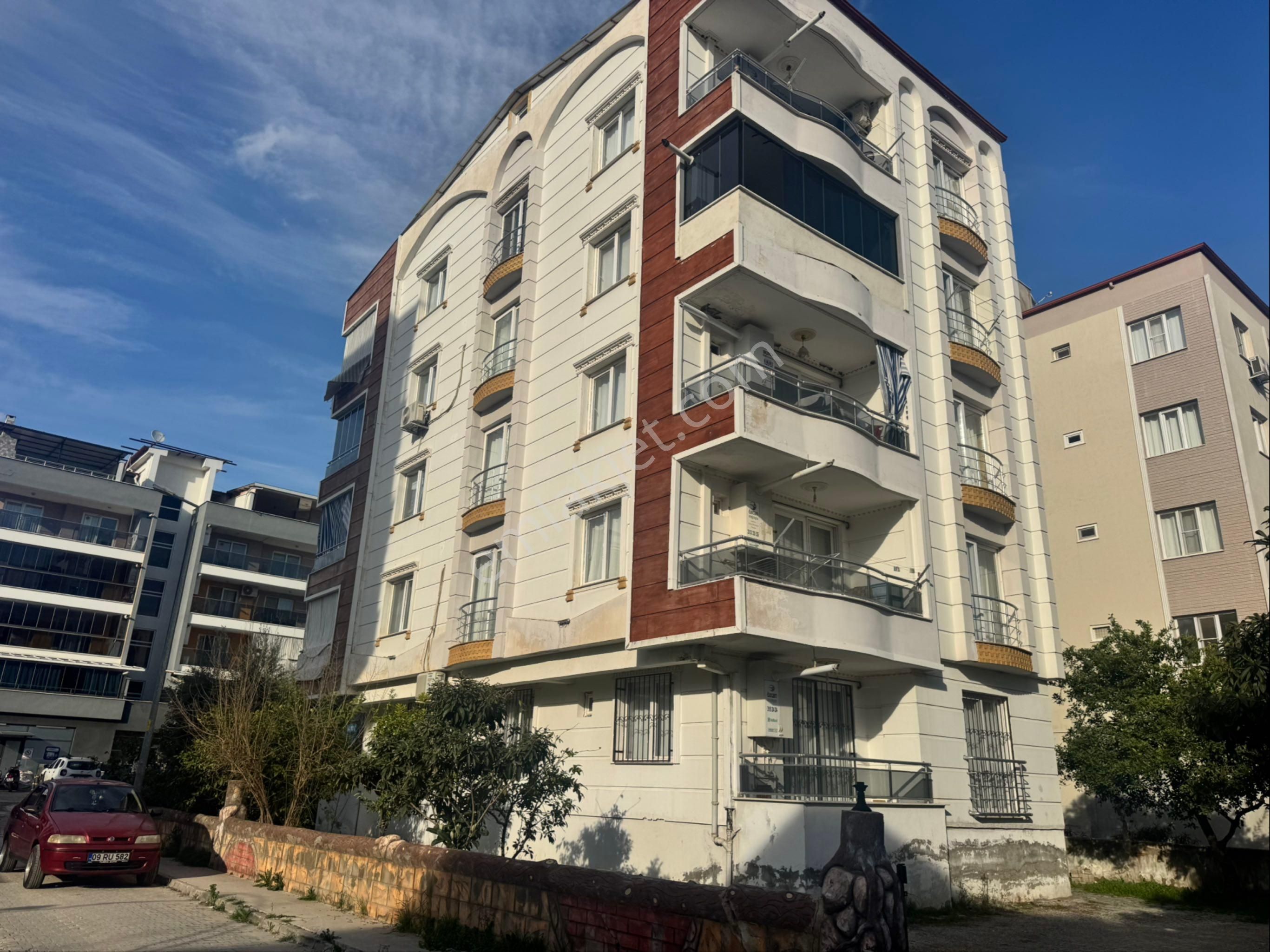 Yeşil Mahallede Satılık Doğalgazlı Daire