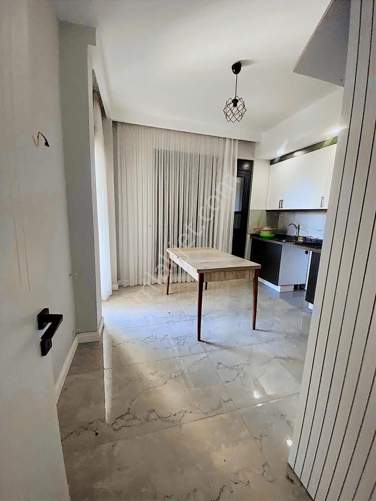 İnfo Gayrimenkul Ilıcada Ful Eşyalı Kiralık 2+1 - Görsel 8