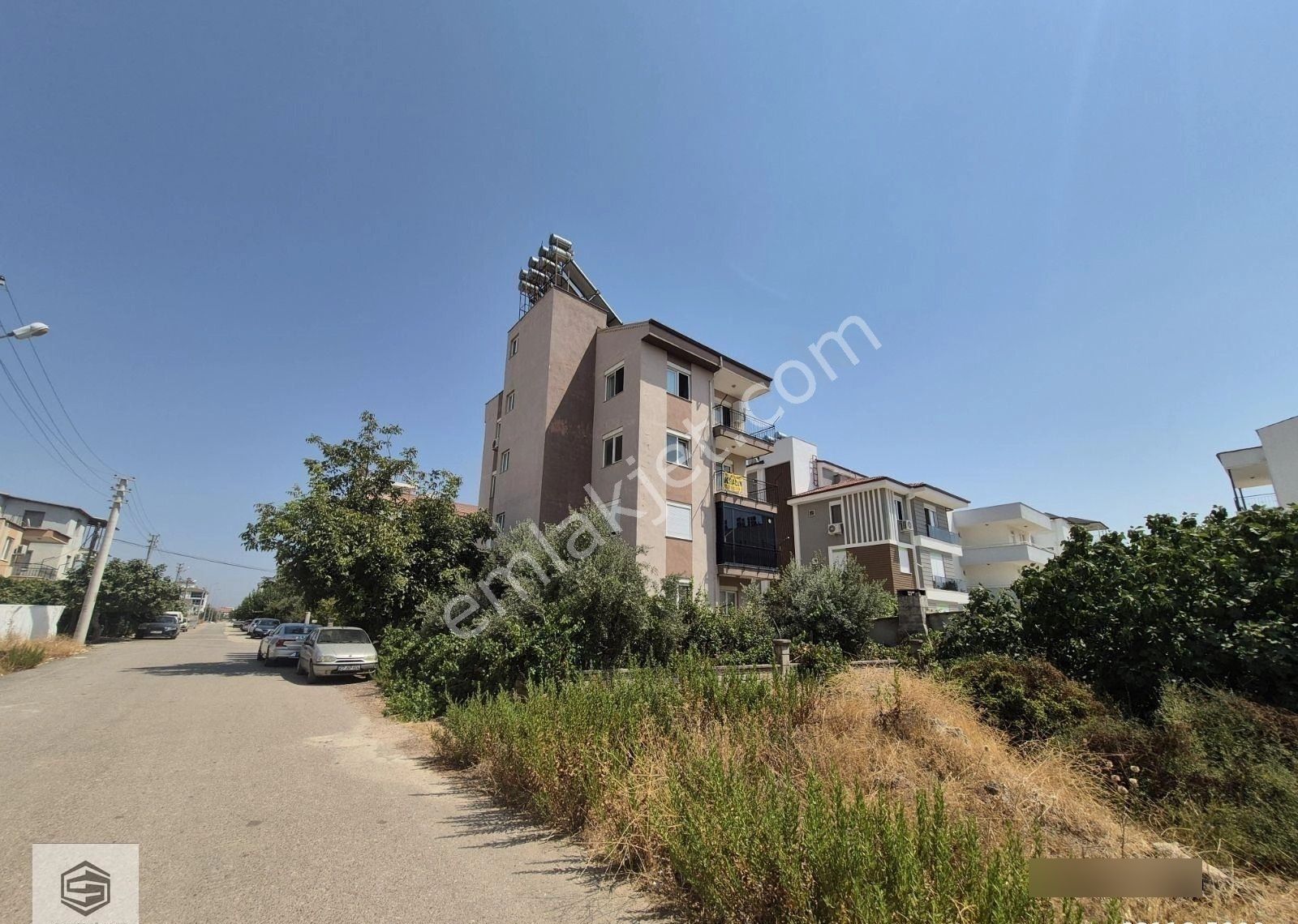 Döşemealtı Merkezde 3+1 Kiralık Geniş Kullanımlı Daire