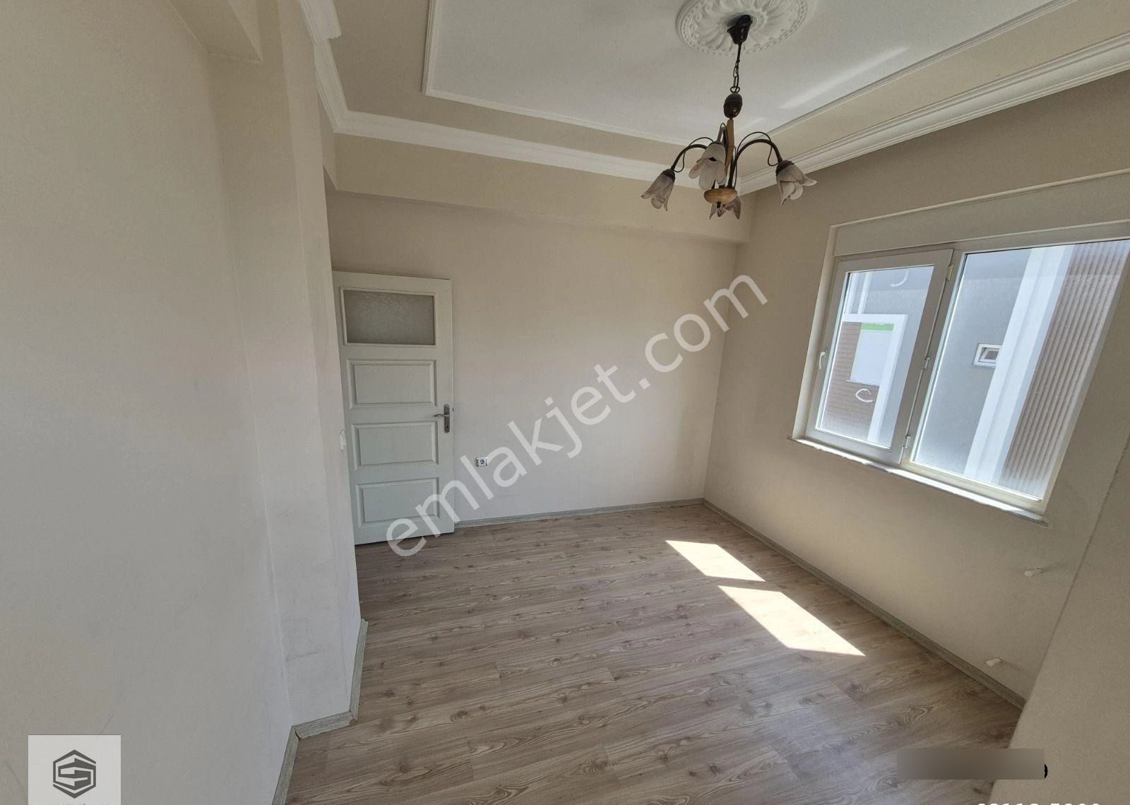 Döşemealtı Merkezde 3+1 Kiralık Geniş Kullanımlı Daire - Görsel 12