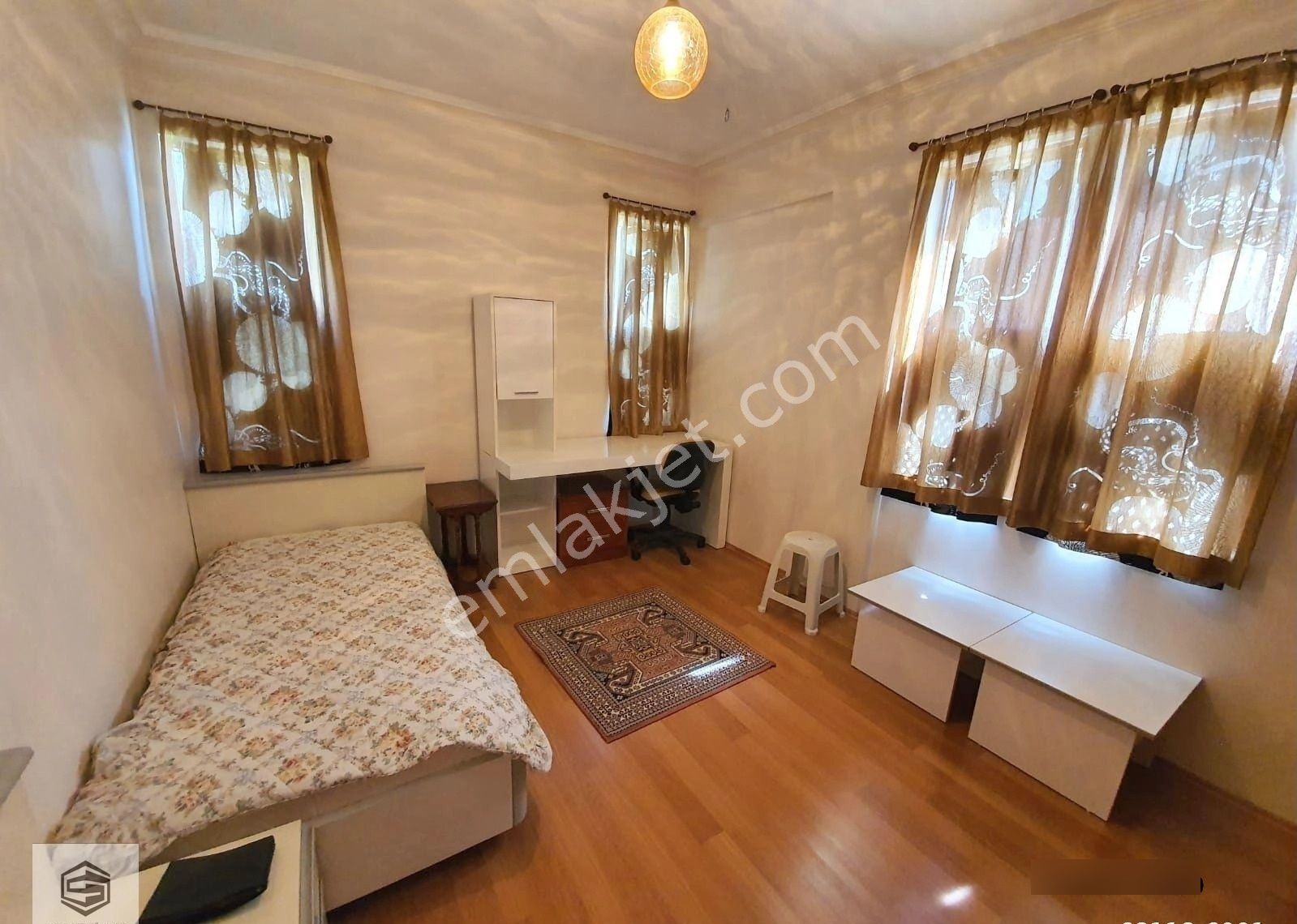 Denize Yürüme Mesafesinde Katta Eşyalı Ayrı Mutfaklı 2+1 - Görsel 13