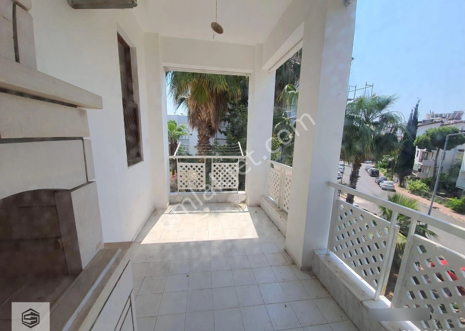 Denize Yürüme Mesafesinde Katta Eşyalı Ayrı Mutfaklı 2+1 - Görsel 11