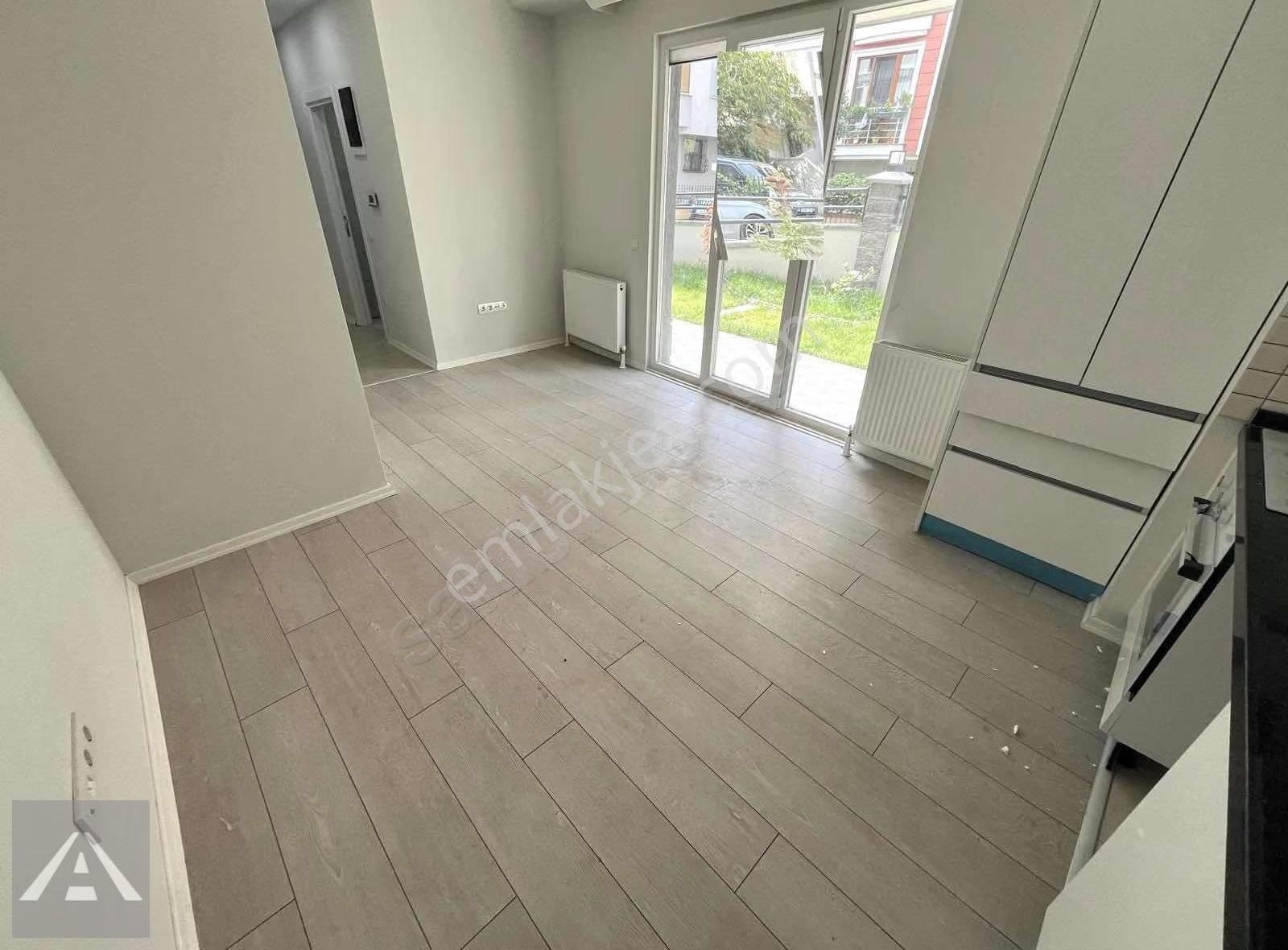 Altıntepe'de Bahçe Kullanımlı Tapu Masrafsız 1+1