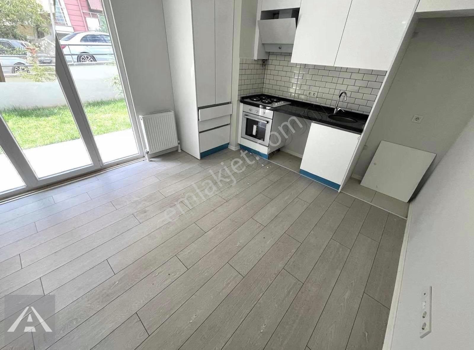 Altıntepe'de Bahçe Kullanımlı Tapu Masrafsız 1+1 - Görsel 7