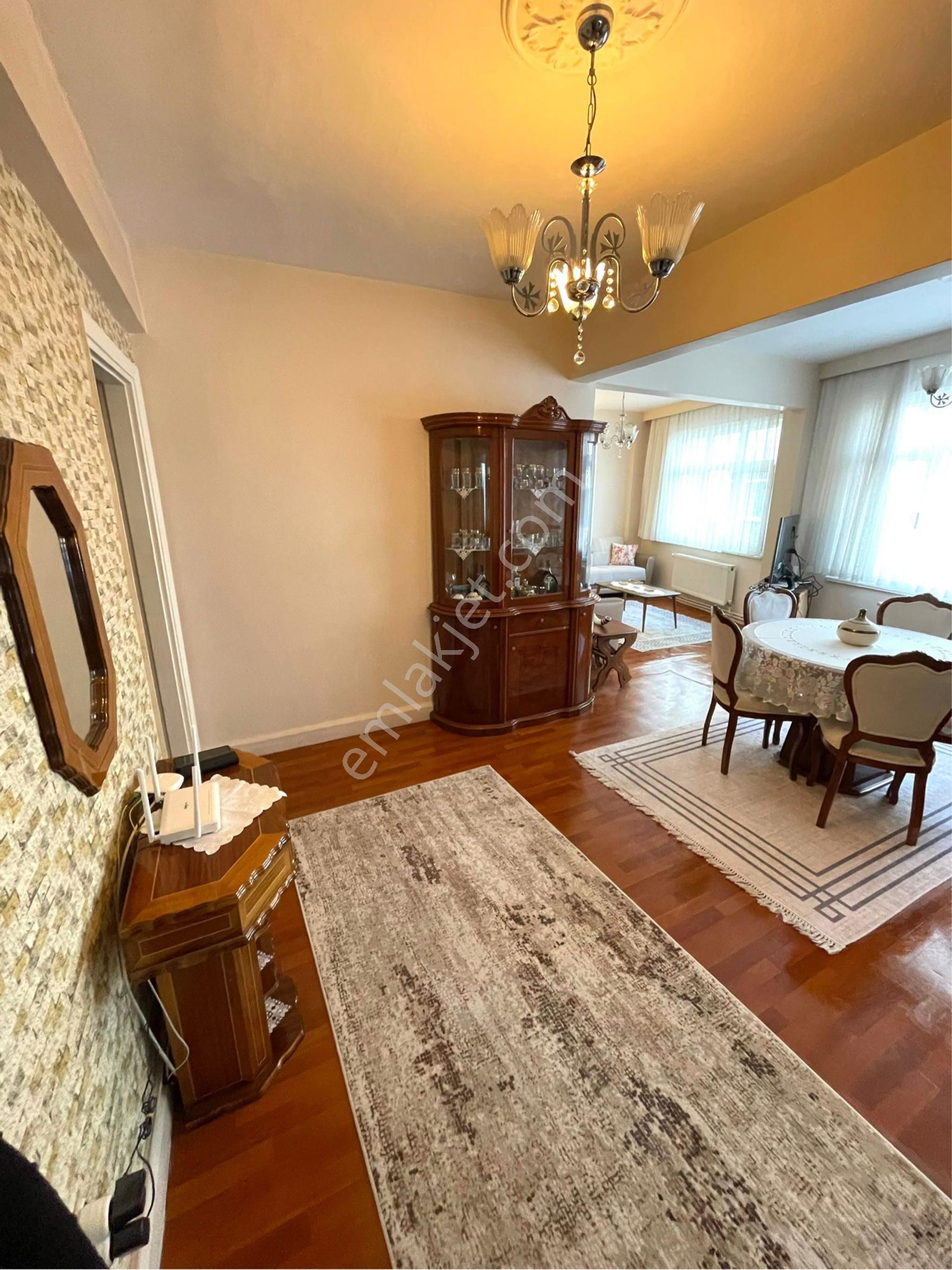 Ecem Emlaktan Kocamustafapaşa Da Merkezi Konumda 90m2 Ara Kat - Görsel 7