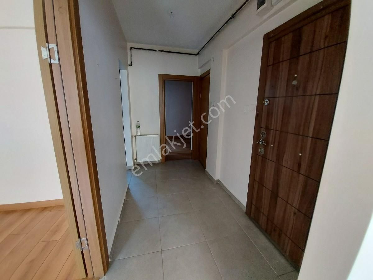 Beşiktaş Merkezde Metro, Sahile Çok Yakın Sıfır Ayarında Daire - Görsel 14