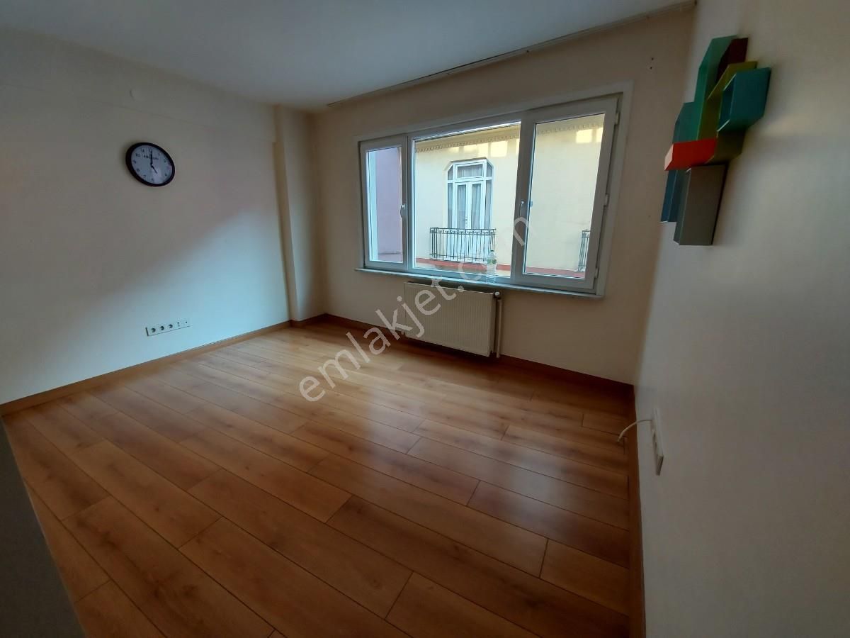 Beşiktaş Merkezde Metro, Sahile Çok Yakın Sıfır Ayarında Daire - Görsel 11