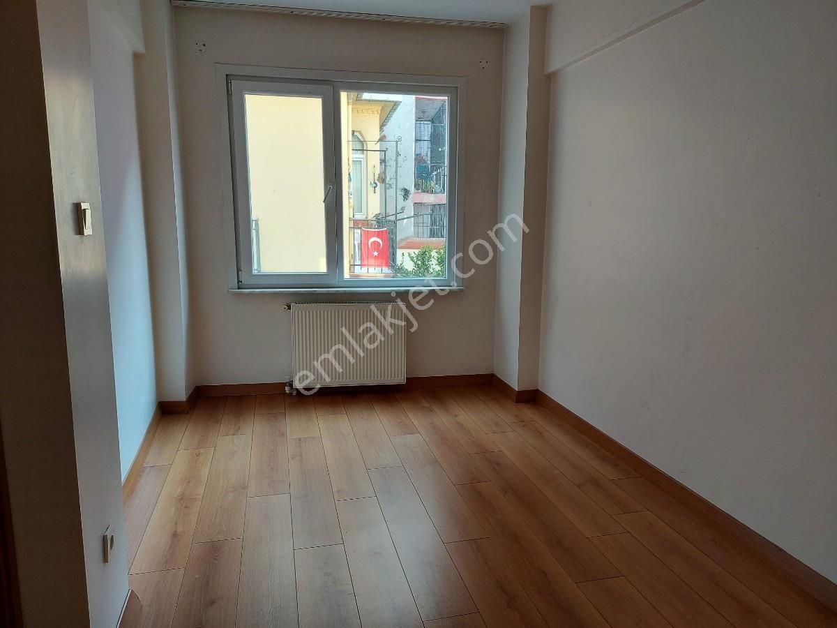 Beşiktaş Merkezde Metro, Sahile Çok Yakın Sıfır Ayarında Daire - Görsel 3